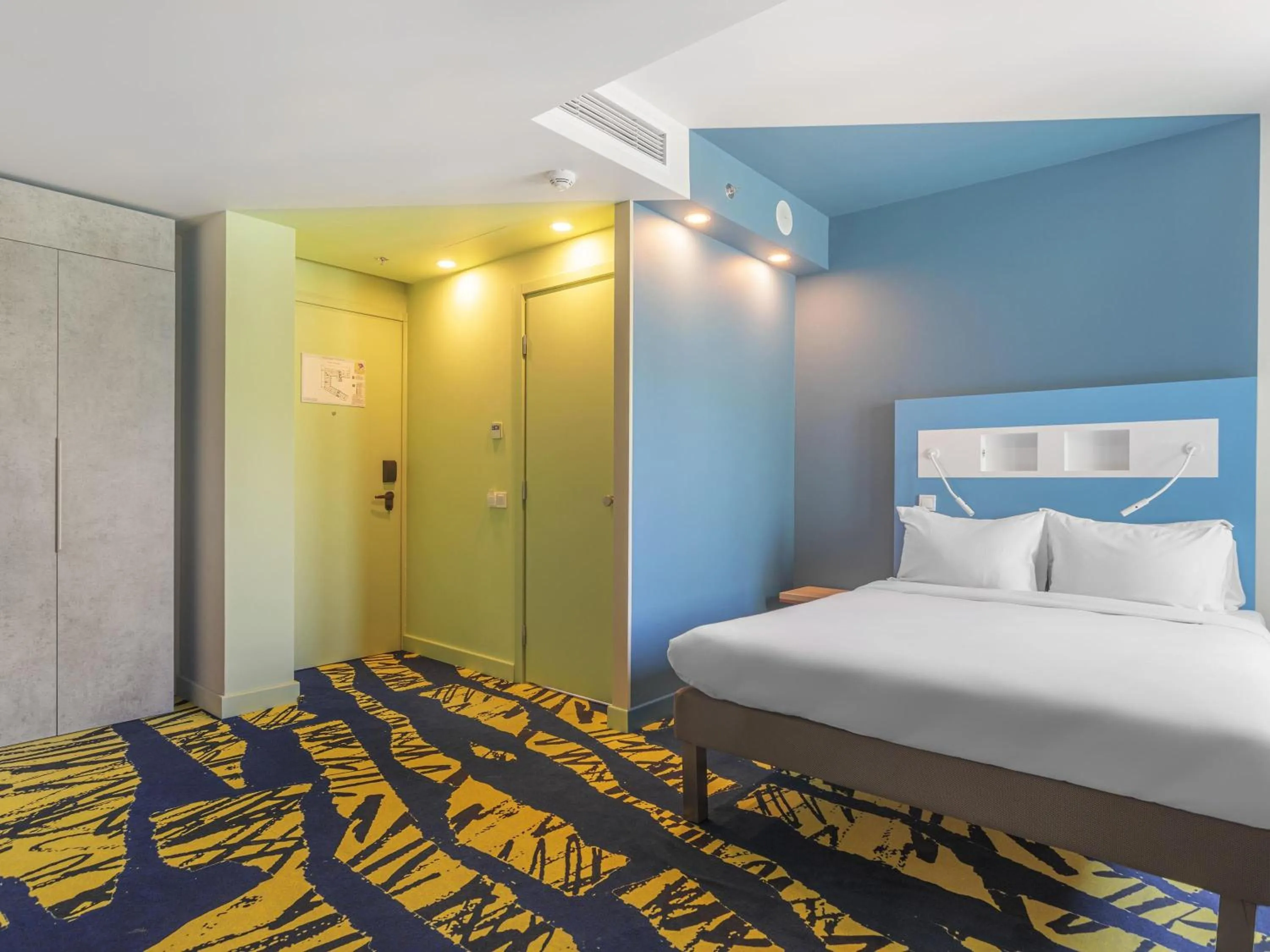 Bedroom, Bed in ibis budget Tbilisi Center