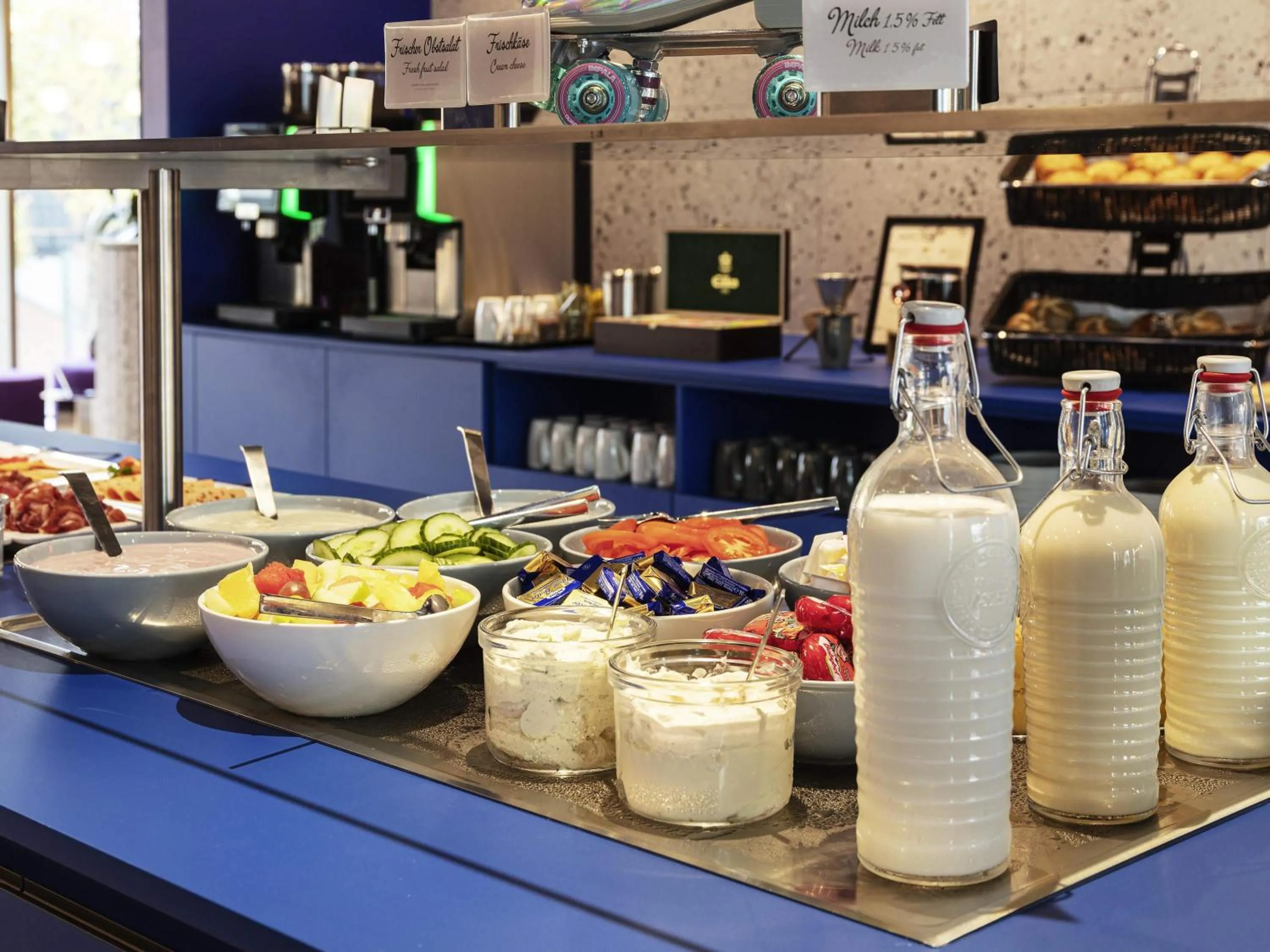 Breakfast in ibis Styles Muenchen Perlach