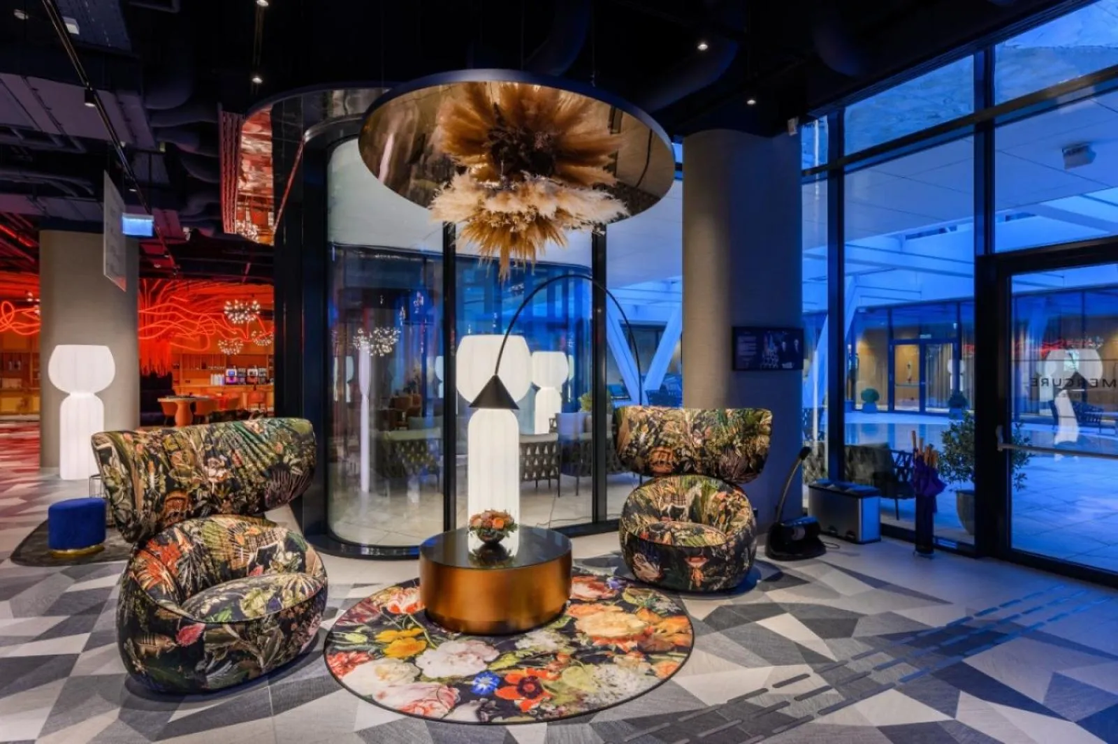 Lobby or reception in Mercure Debrecen