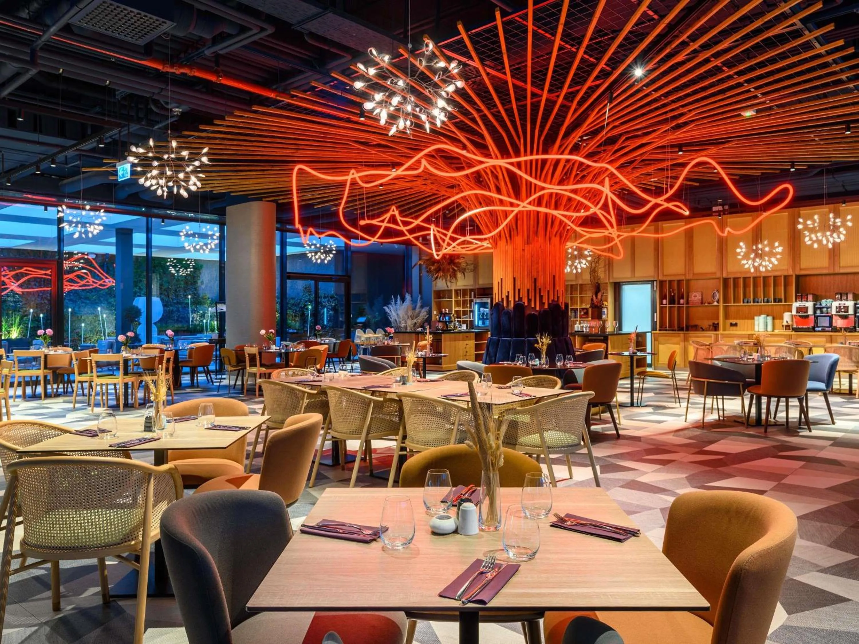 Restaurant/places to eat in Mercure Debrecen