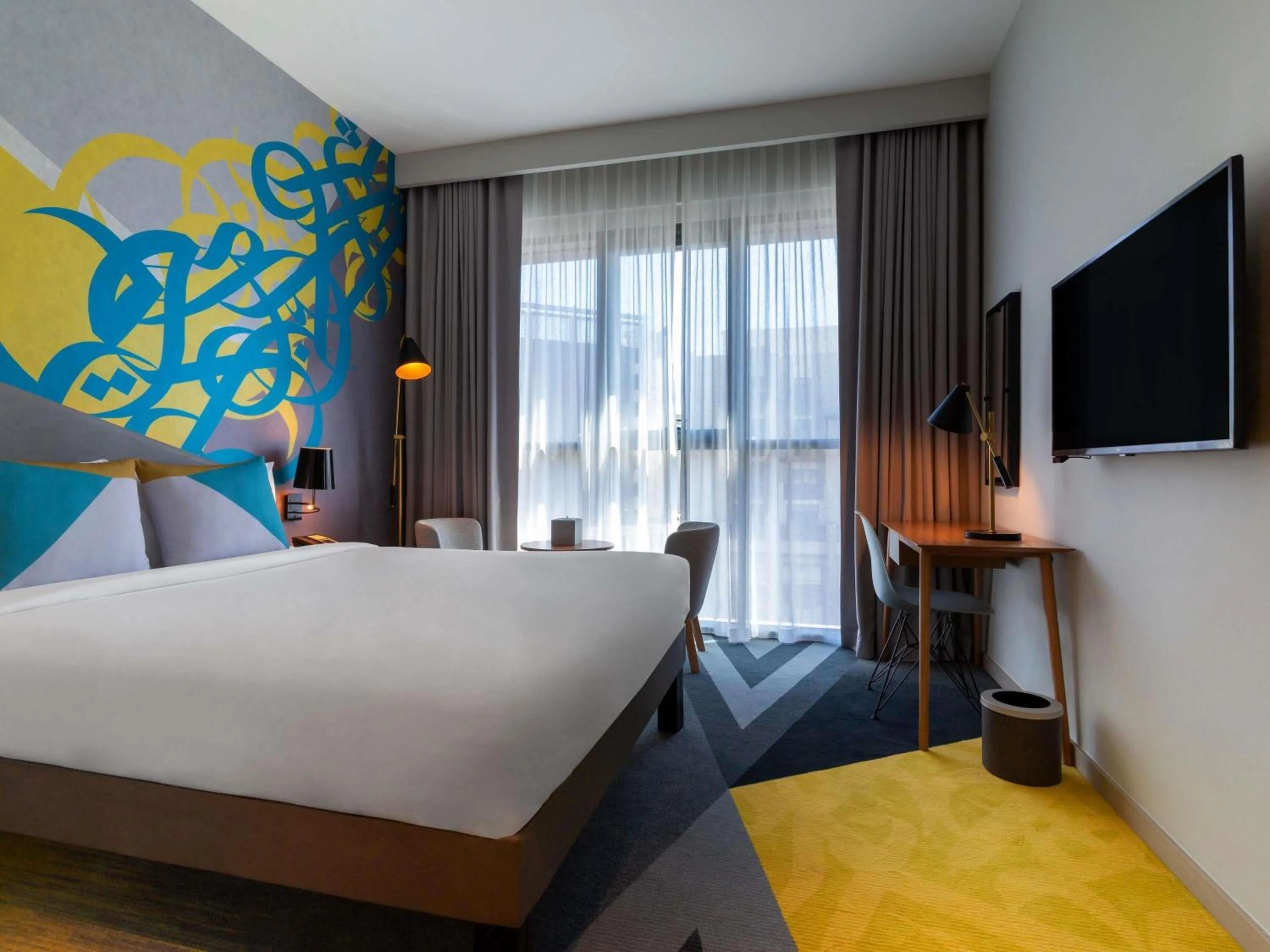 Bedroom, Bed in ibis Styles Dubai Deira