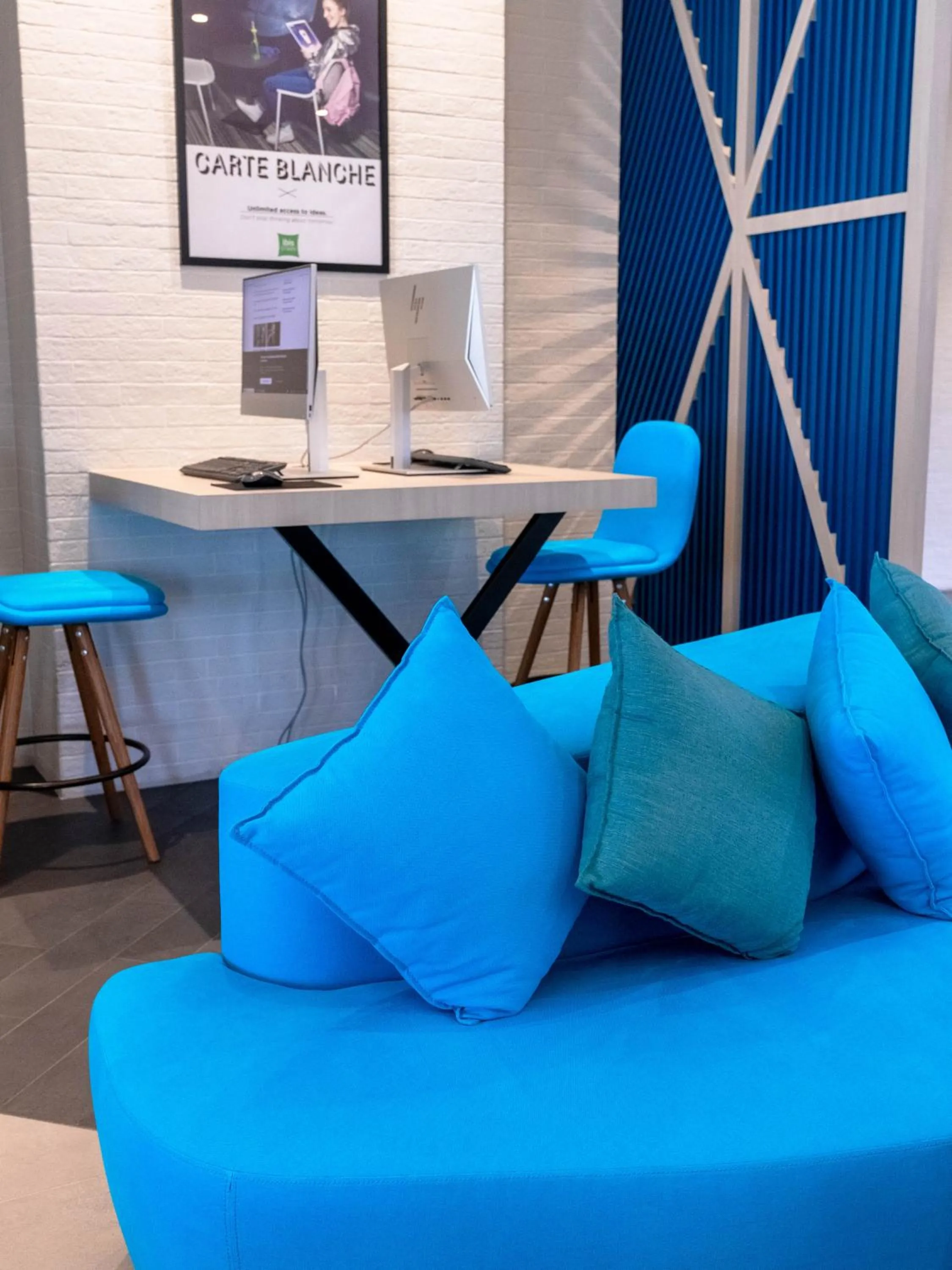 Lobby or reception in ibis Styles Dubai Deira