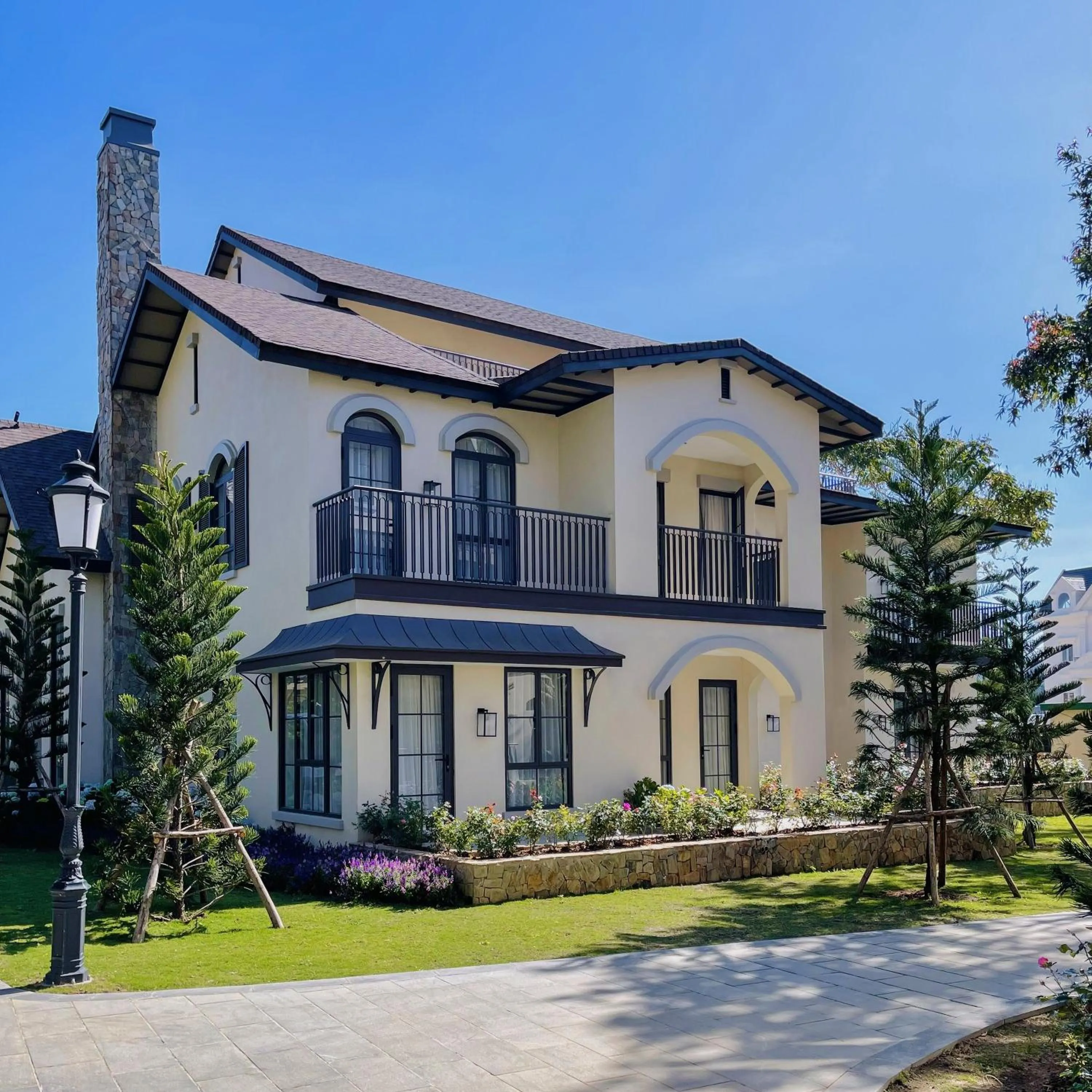 Property building in Mercure Dalat Resort