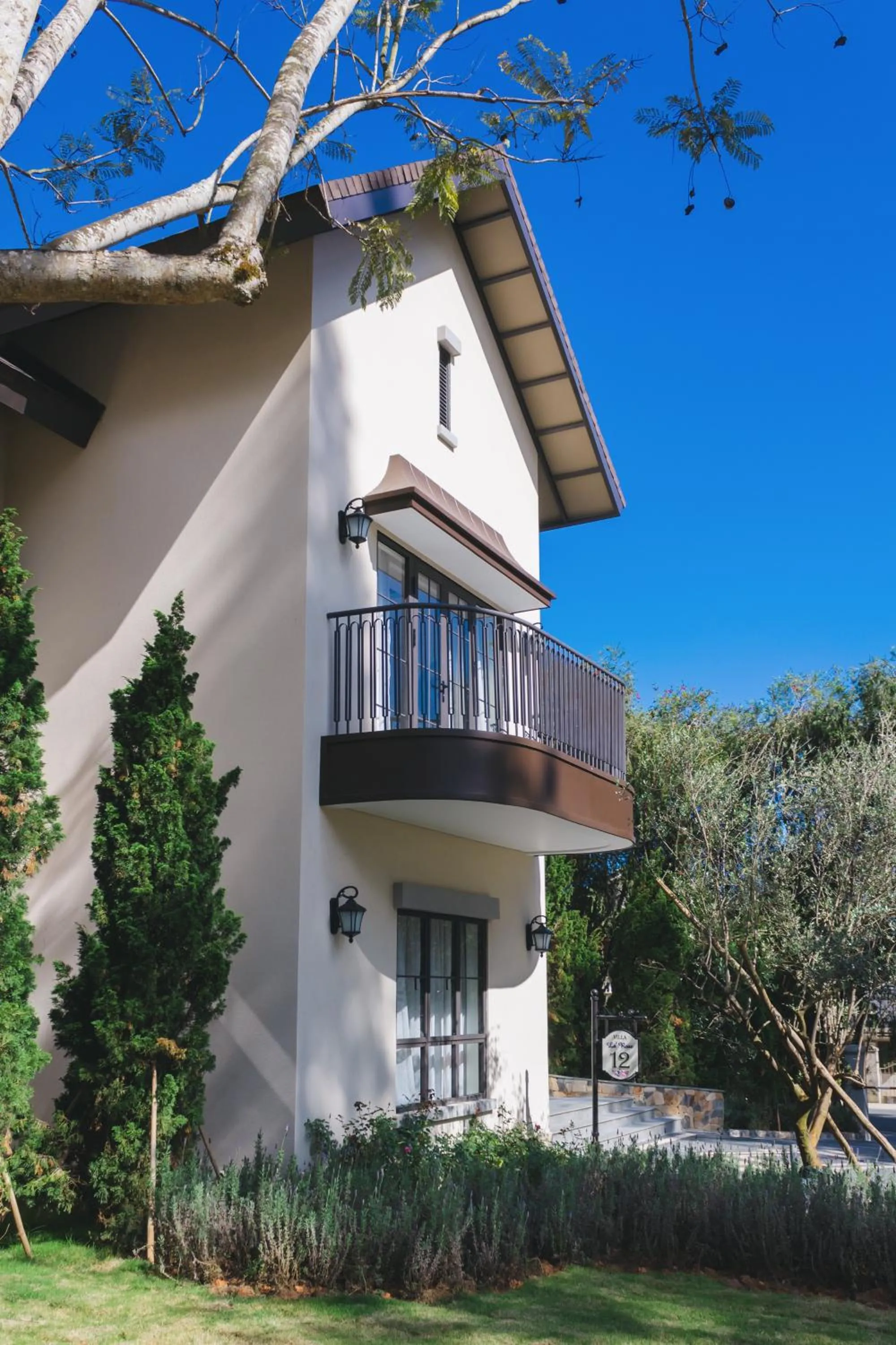 Property building in Mercure Dalat Resort