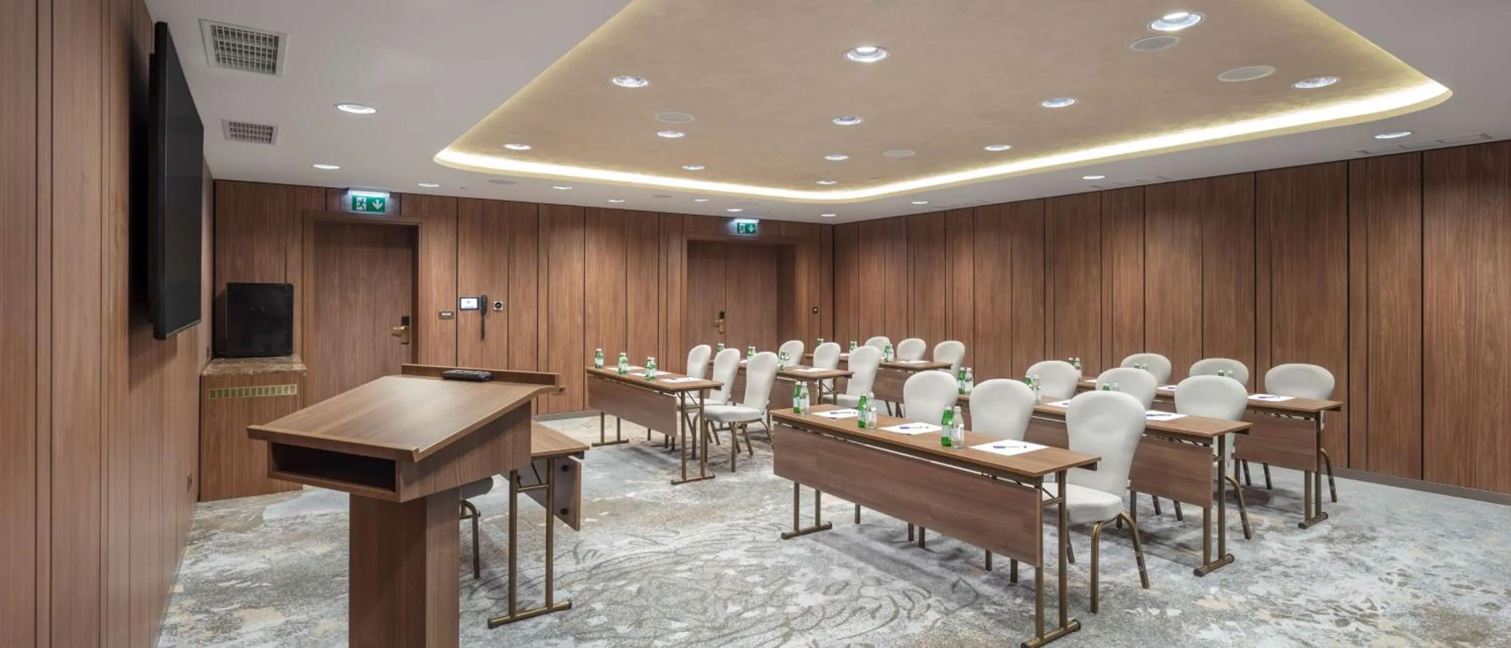 Meeting/conference room in Doubletree By Hilton Plovdiv Center