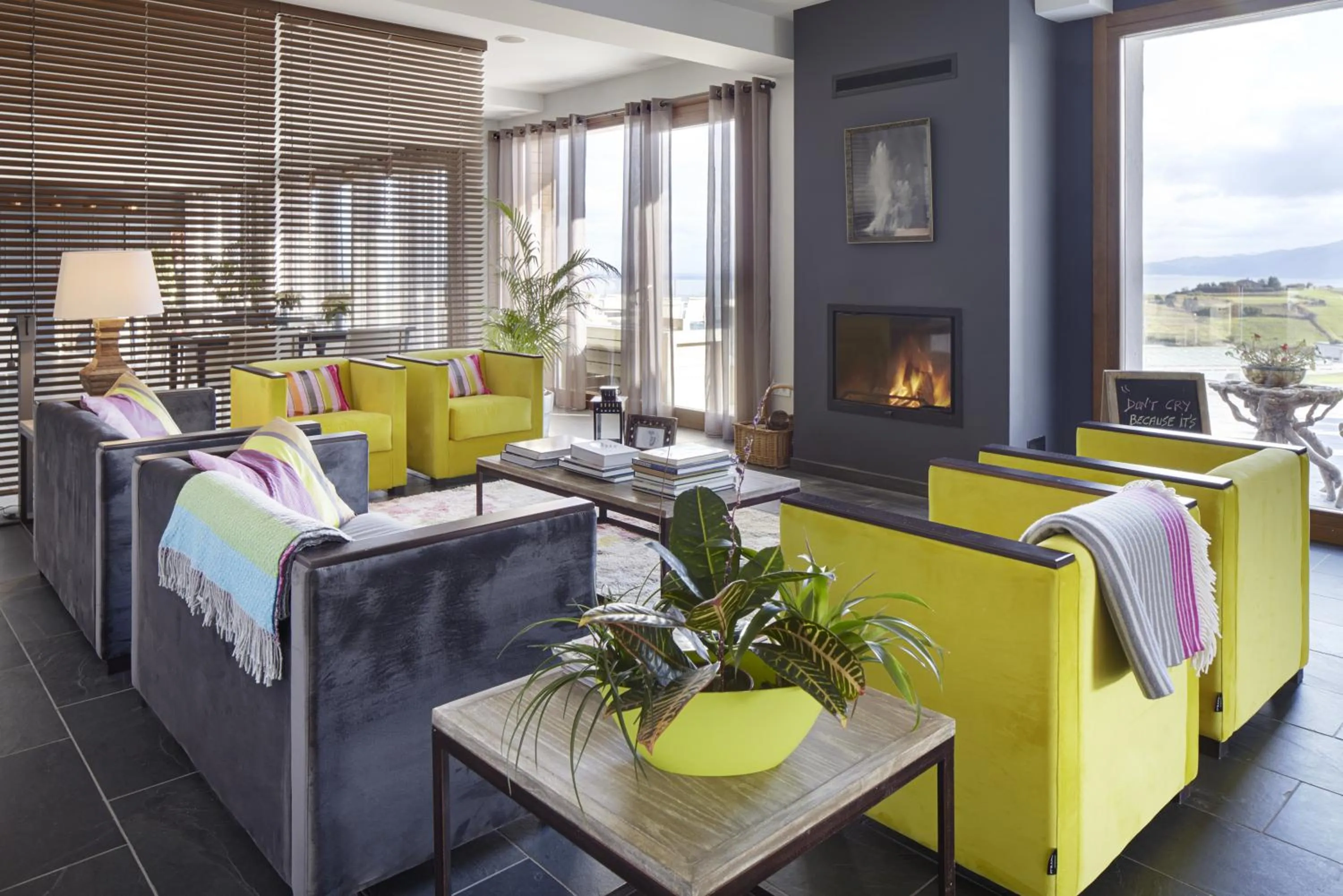 Communal lounge/ TV room in Hotel San Prudentzio