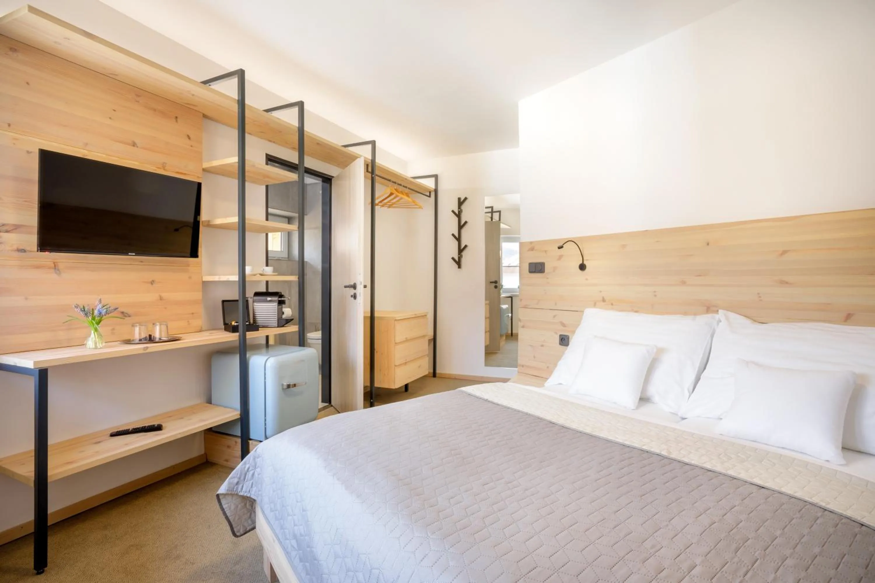 Bed in Ski & Spa hotel BELLEVUE