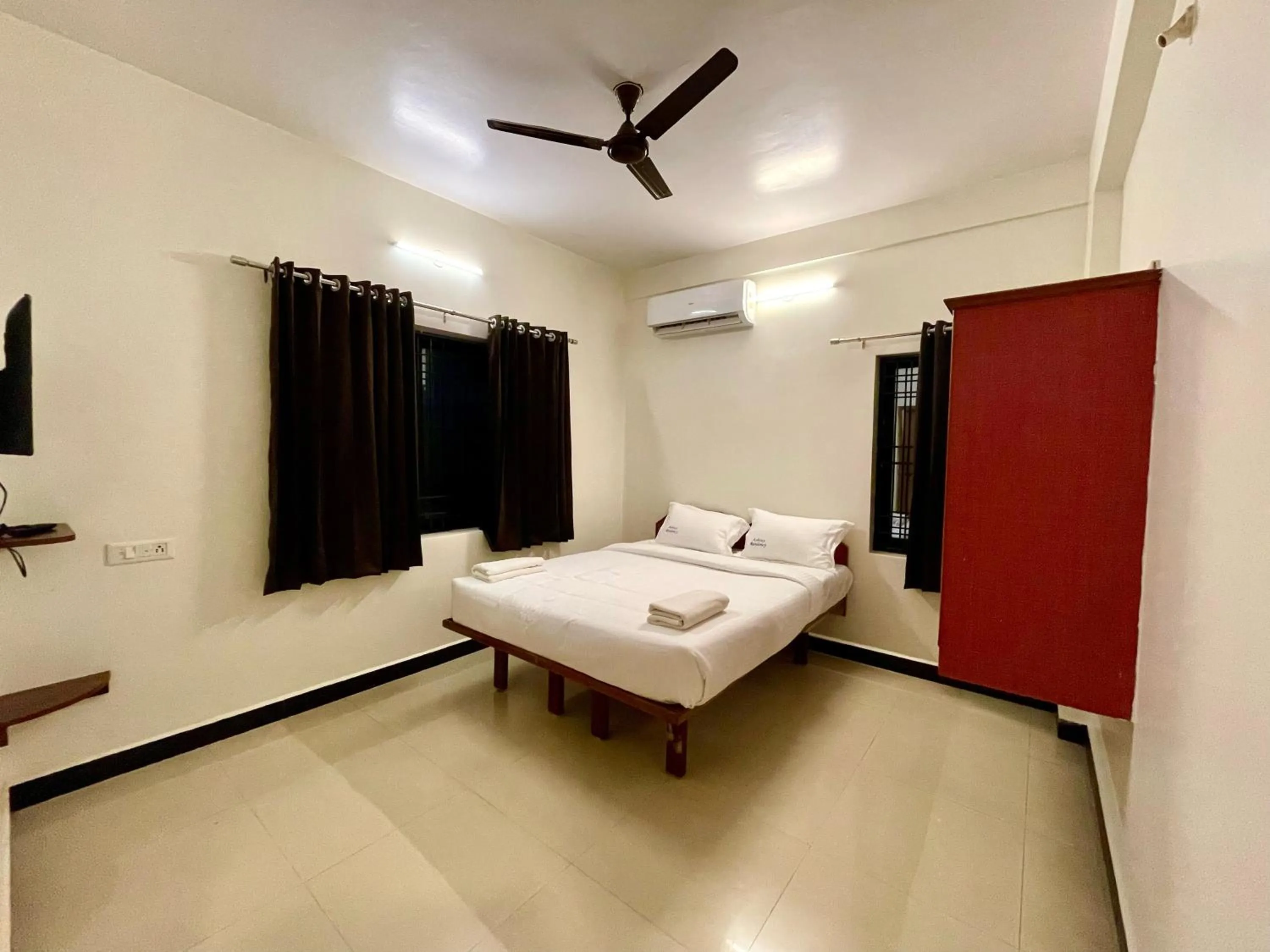 Photo of the whole room in Ashray Residency