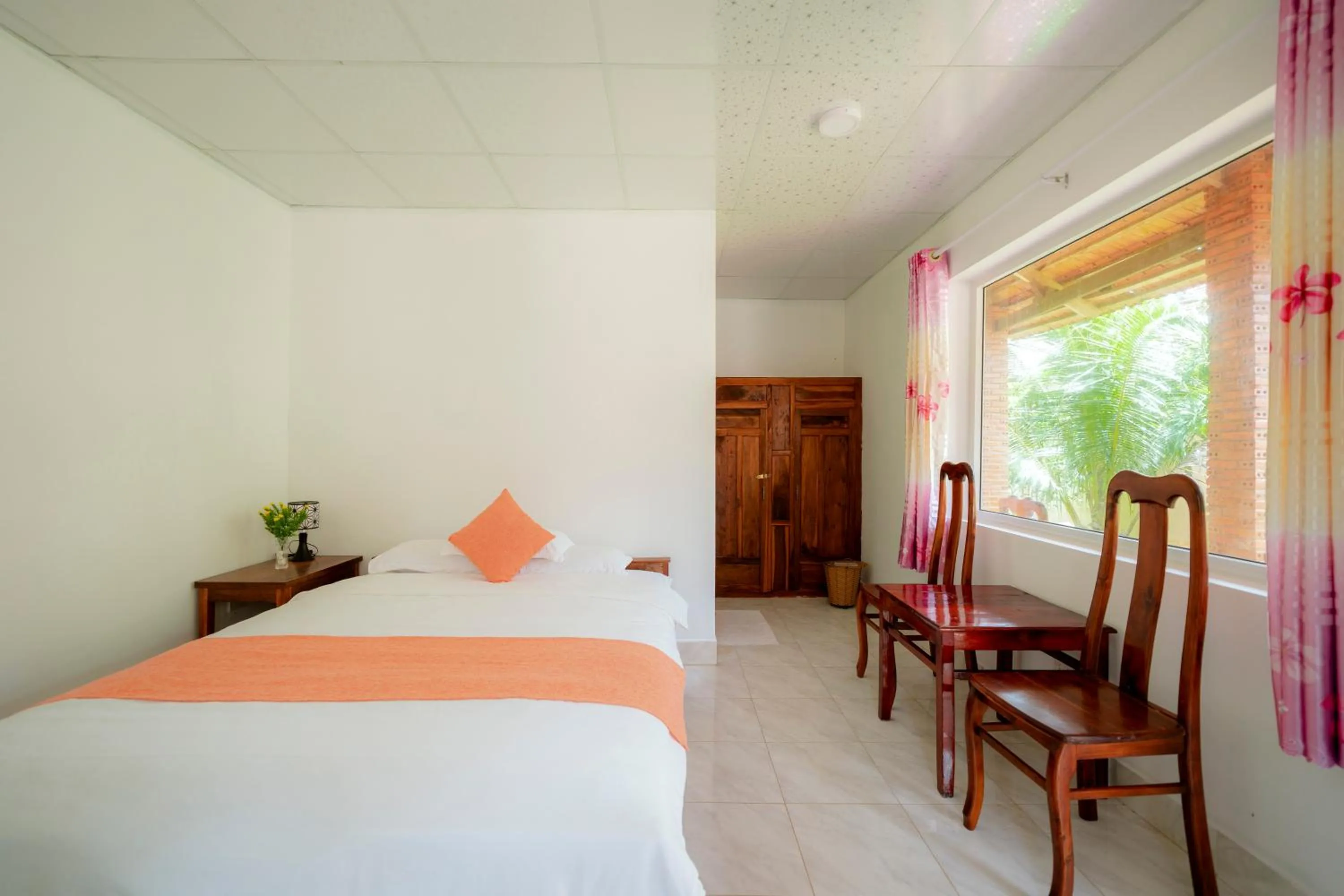 Bed in Thai Tan Tien Hotel