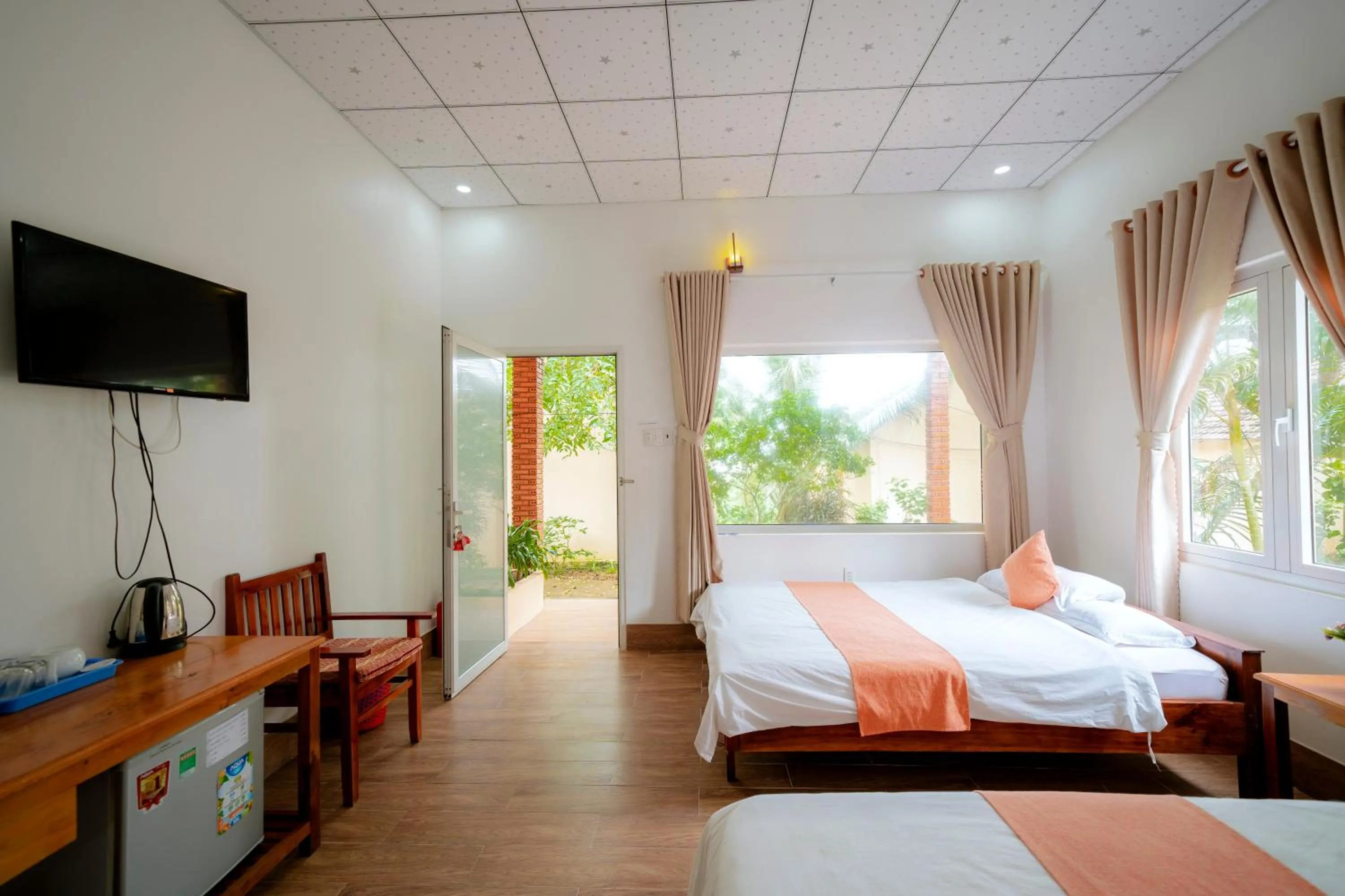 Bed in Thai Tan Tien Hotel