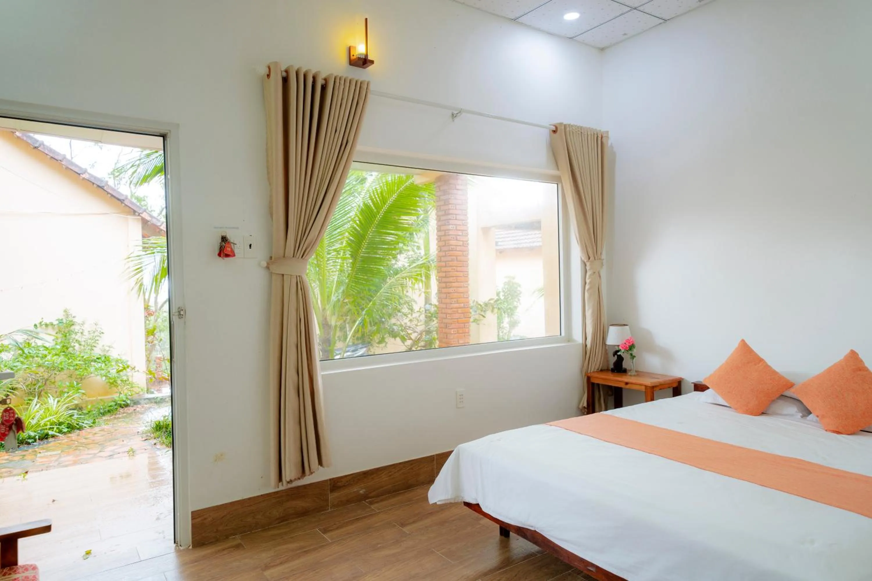 Bed in Thai Tan Tien Hotel