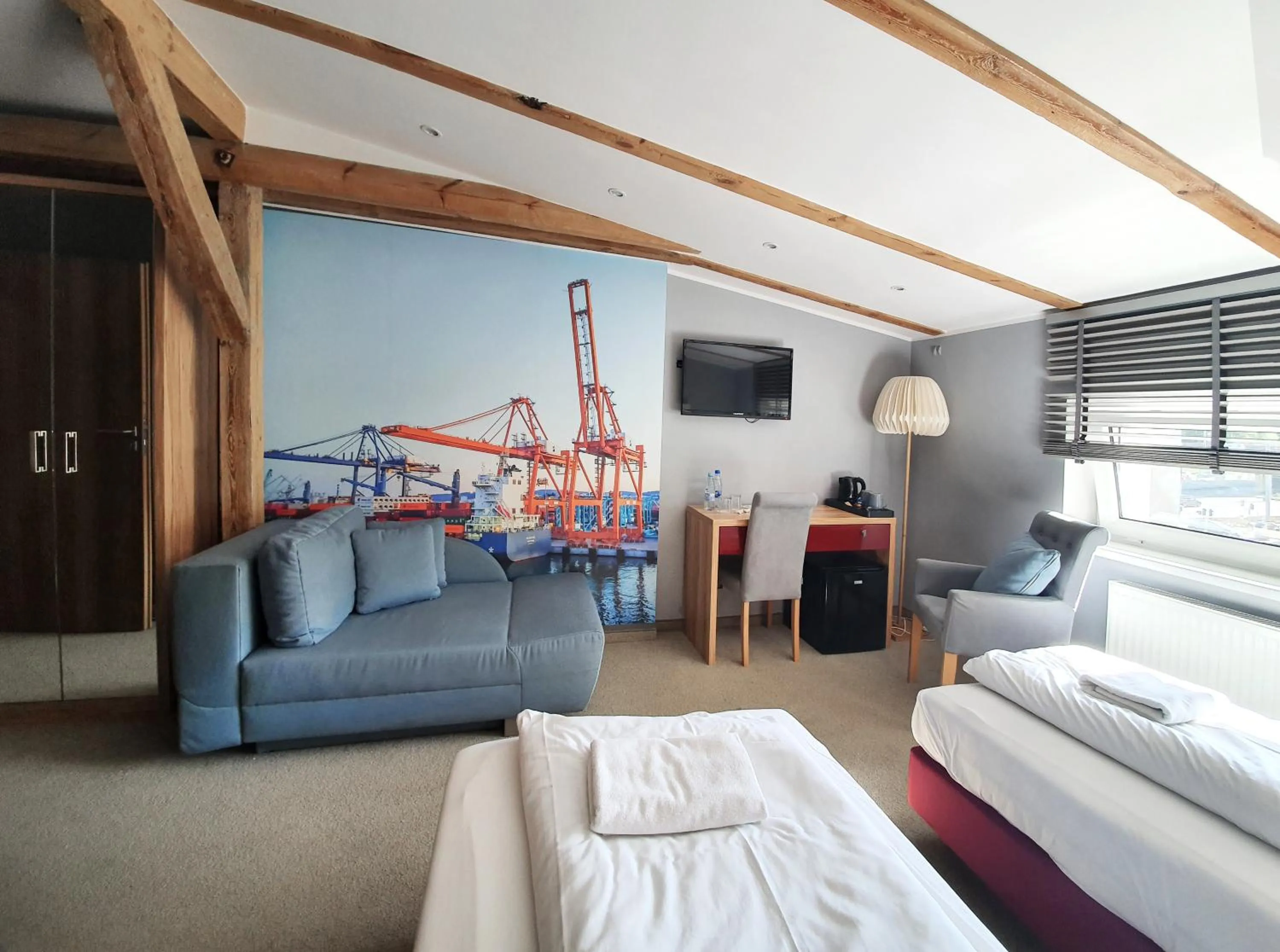 Coffee/tea facilities, Bed in Kamienica Morska Gdynia