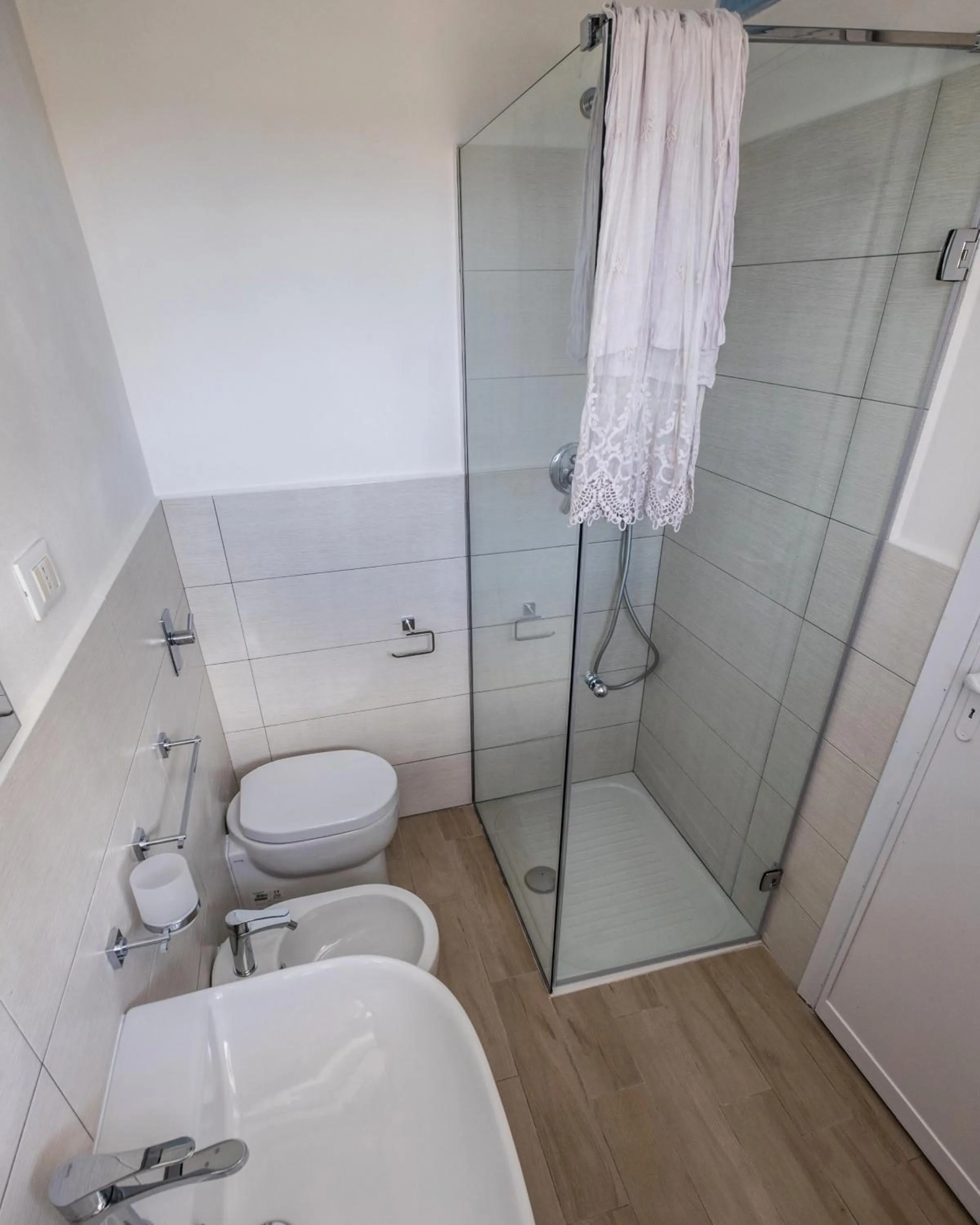 Bathroom in Albergo isola mia