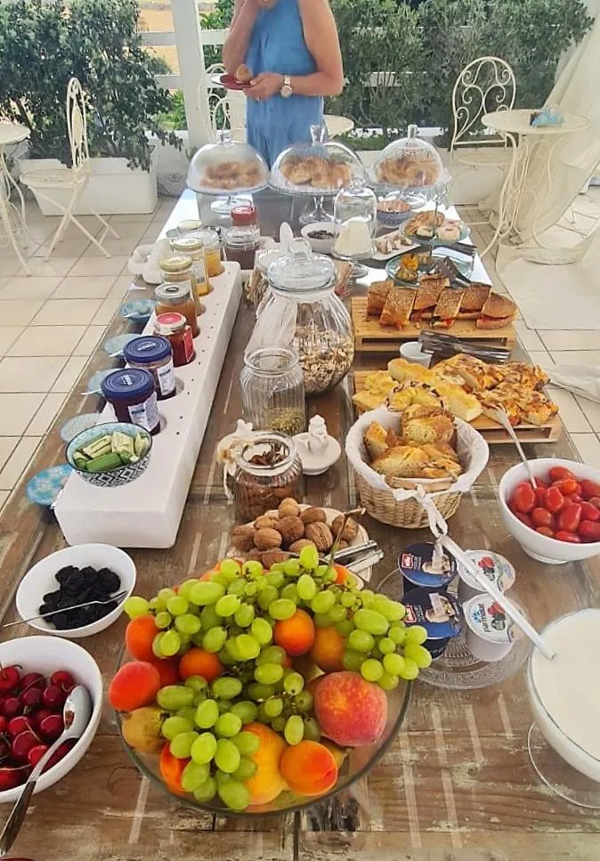 Breakfast in Albergo isola mia
