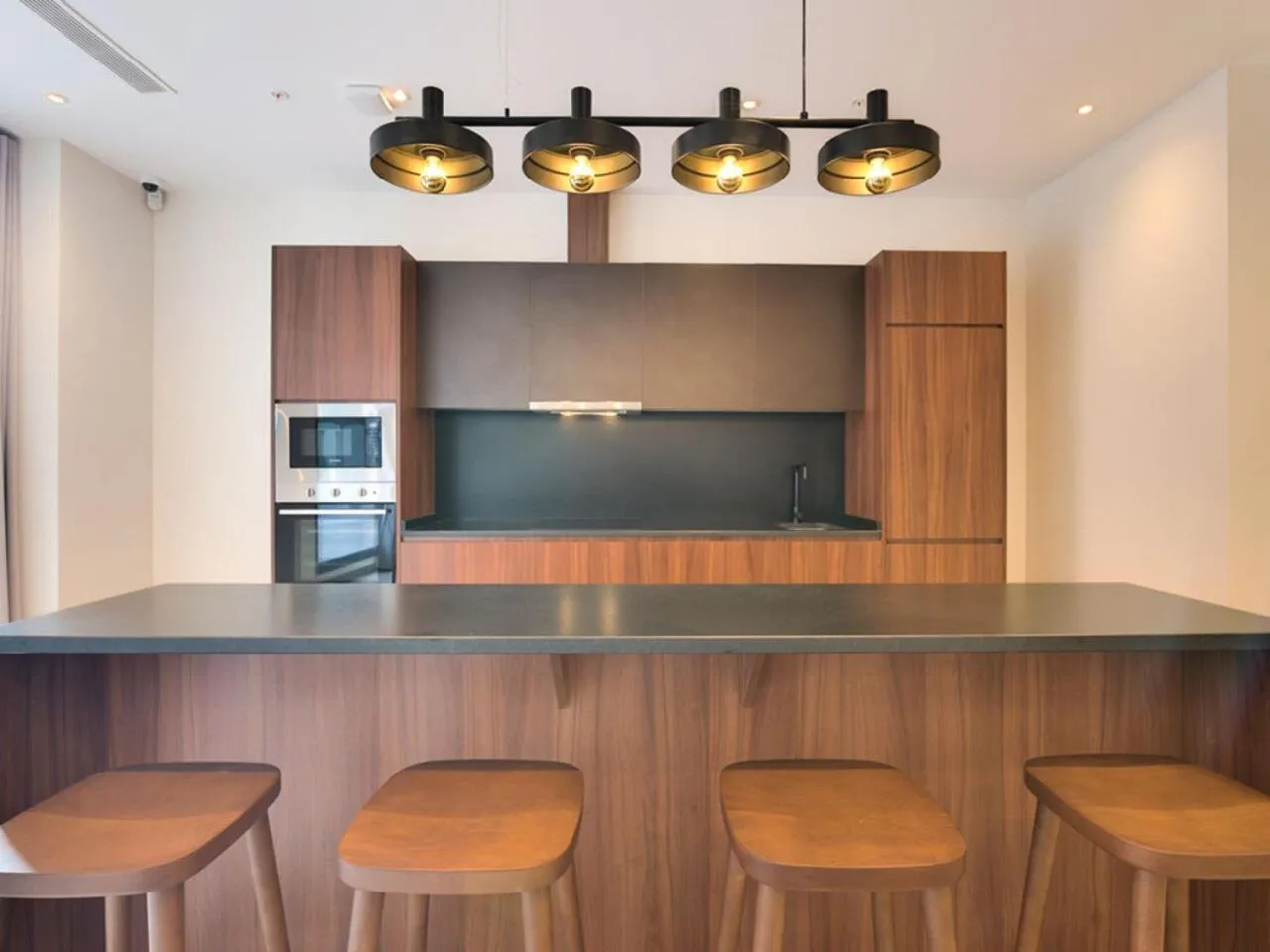 Kitchen or kitchenette in Livensa Living Studios Bilbao