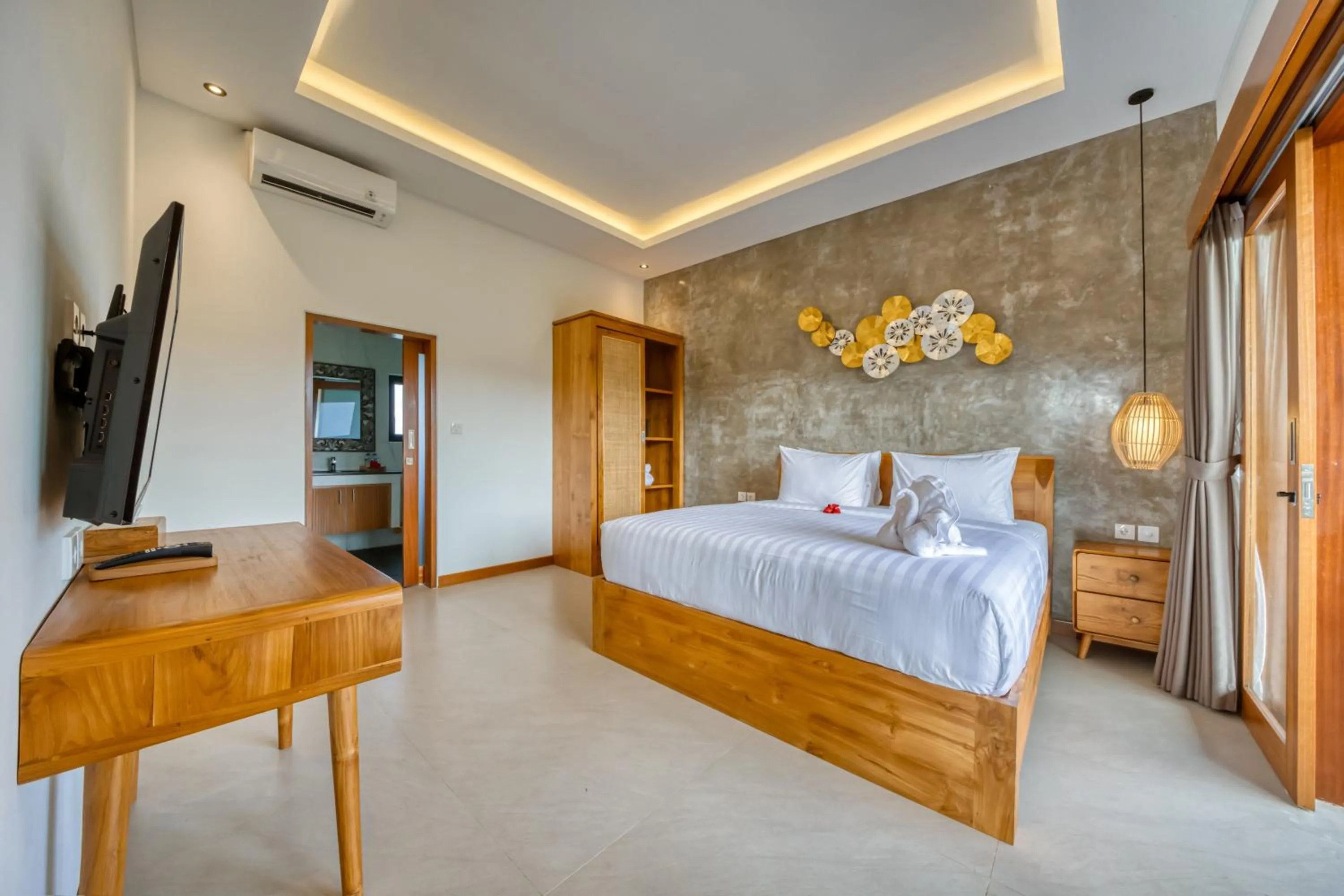 Bed in Villa Mirah Ubud