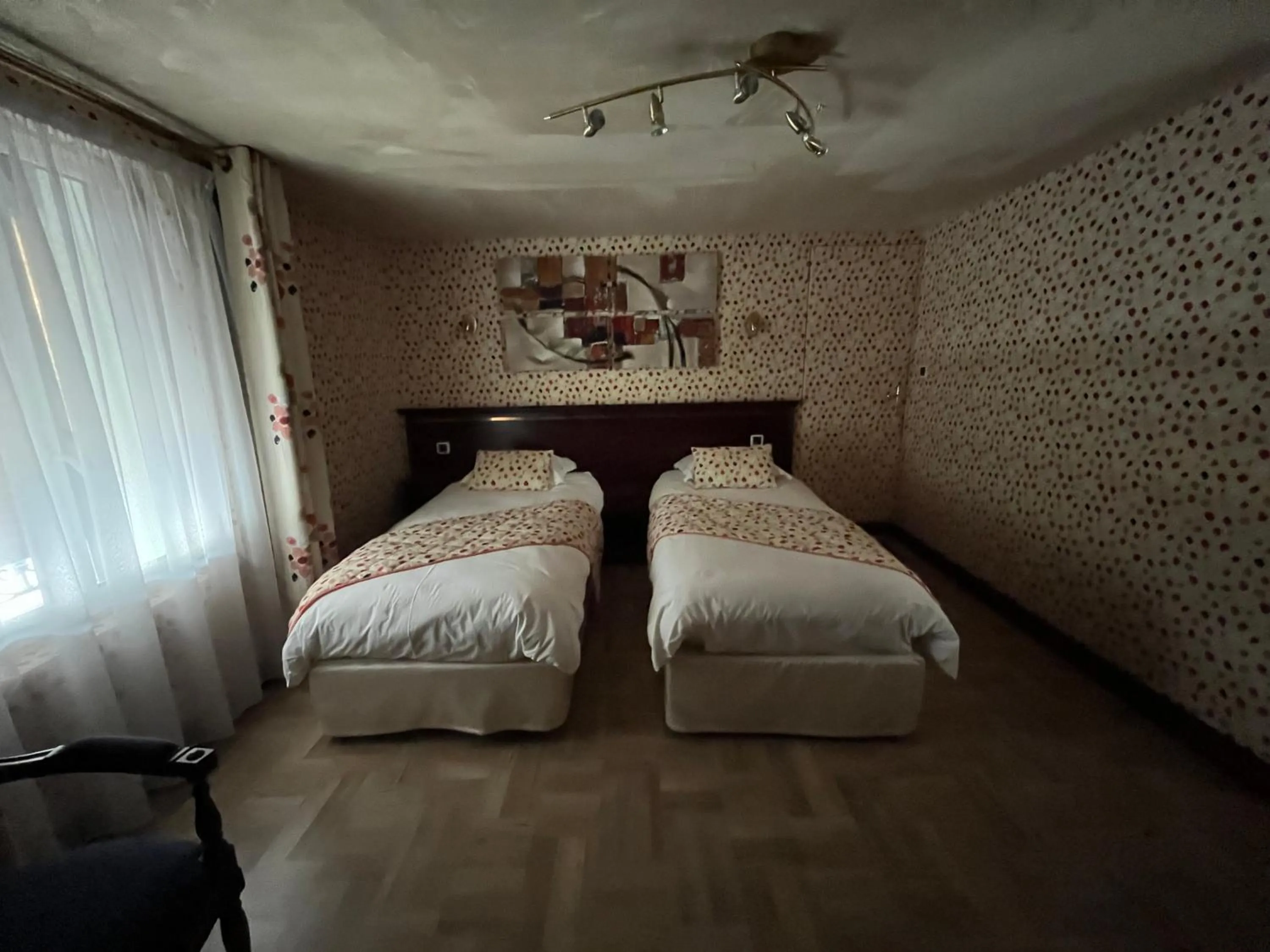 Twin Room in Les Wyllos