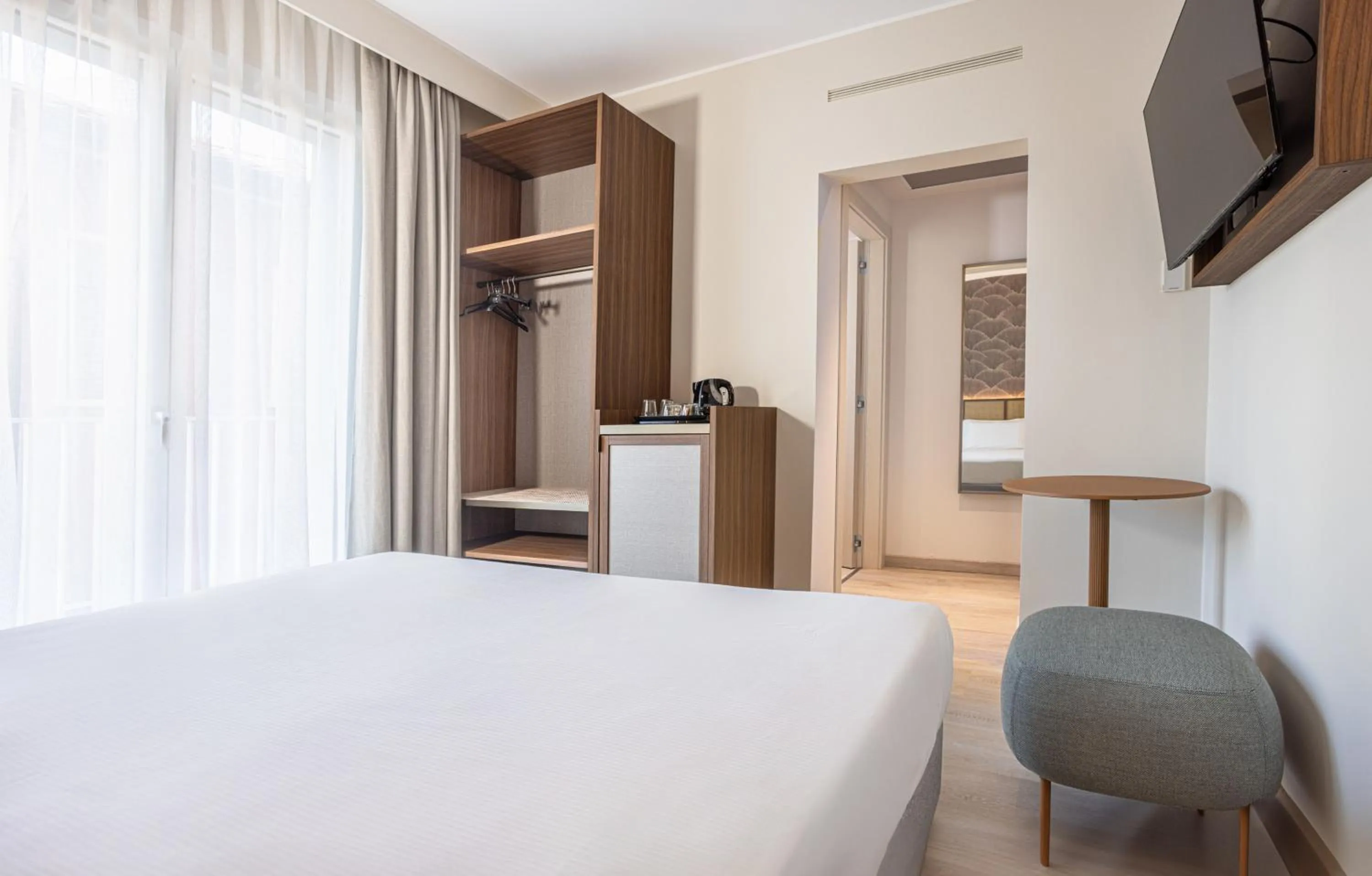 TV and multimedia, Bed in Hotel Diana