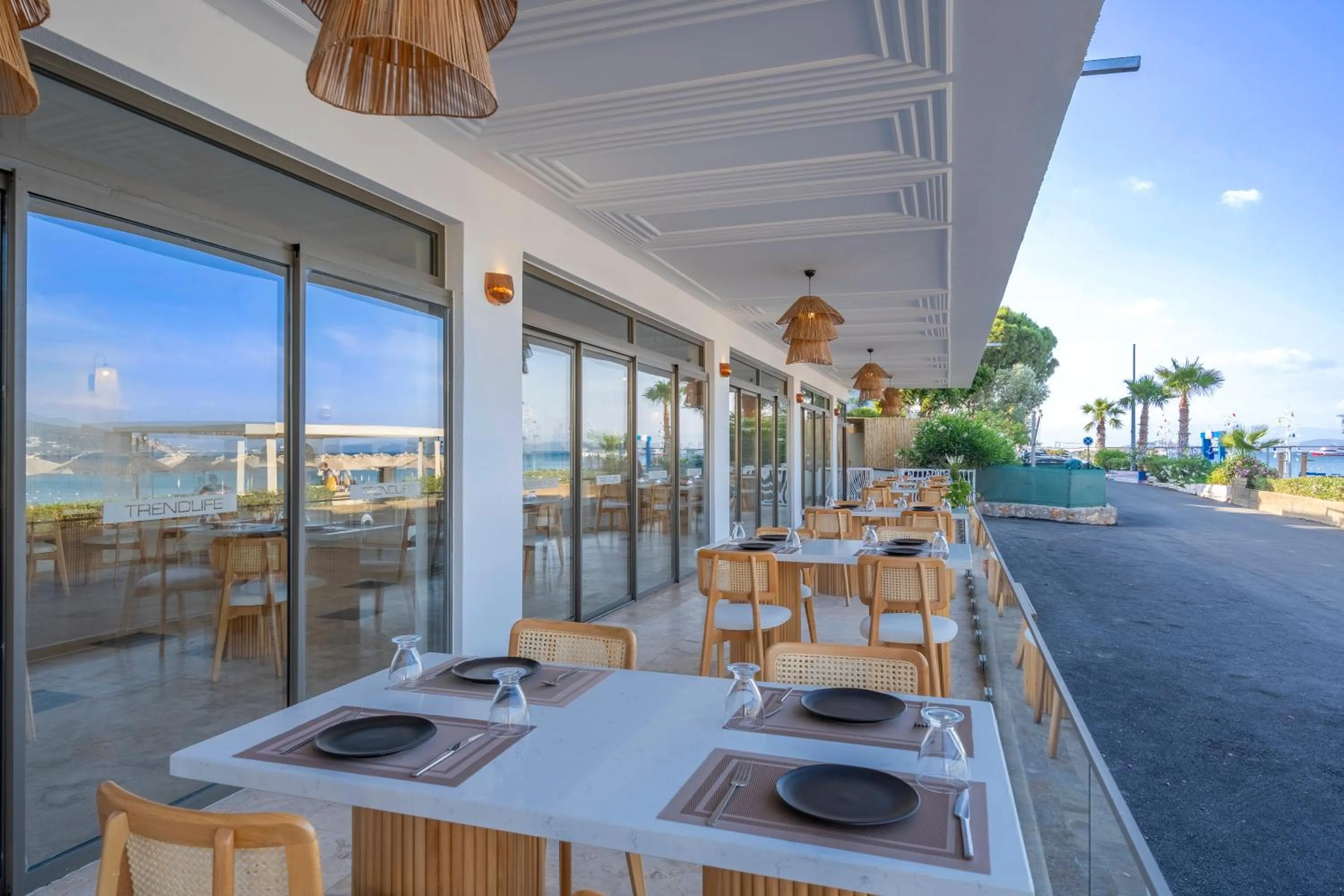 Restaurant/places to eat in Trendlife Hotels Torba