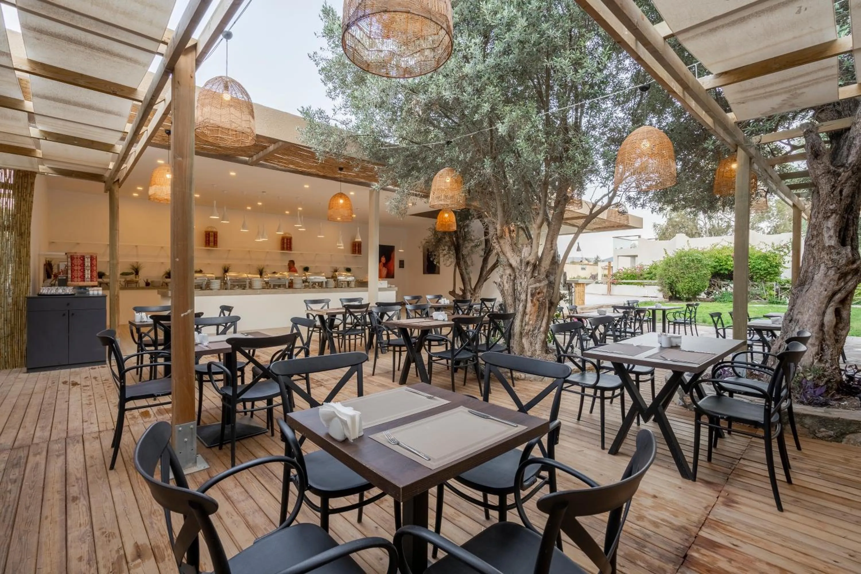 Restaurant/places to eat in Trendlife Hotels Torba