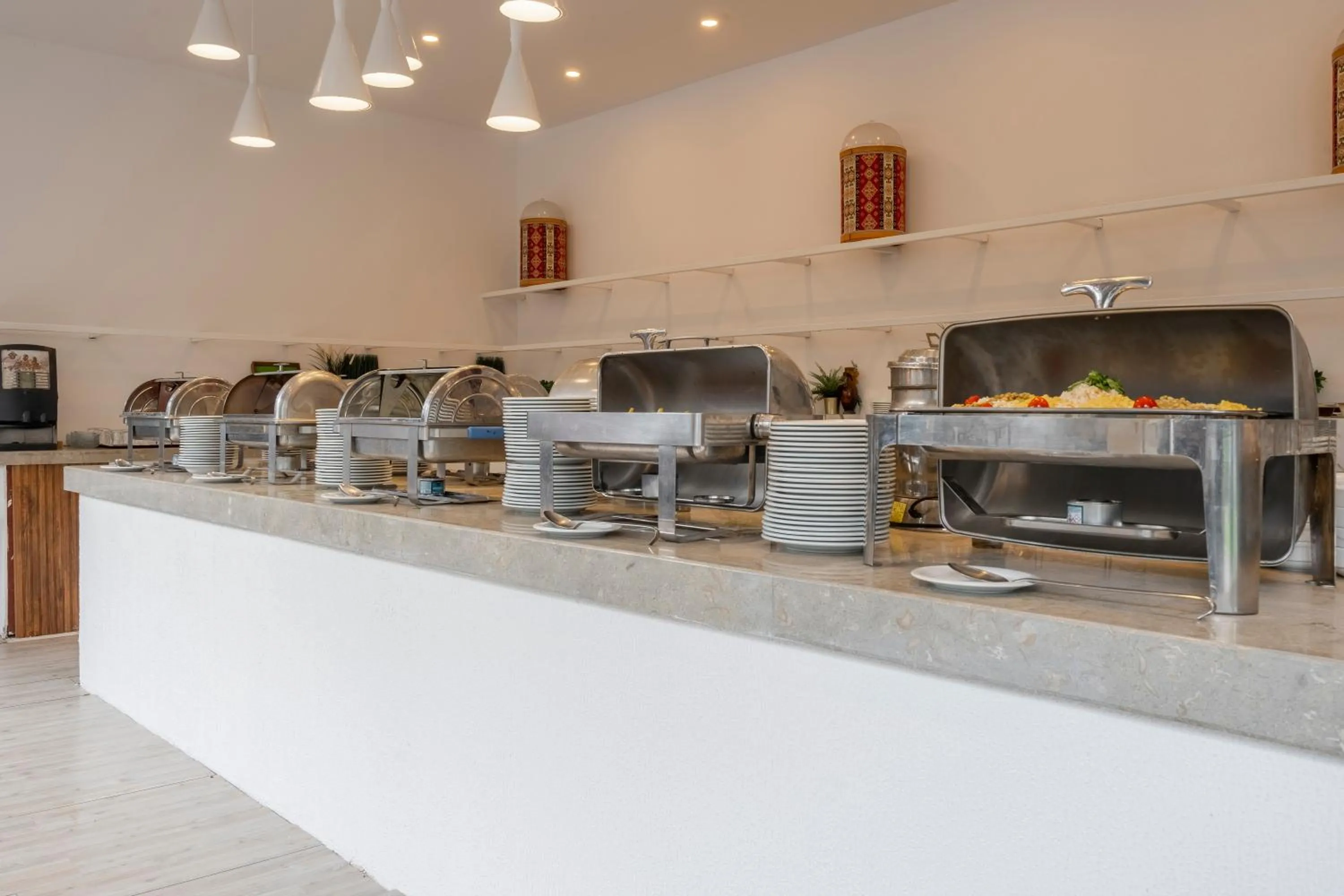 Food and drinks in Trendlife Hotels Torba