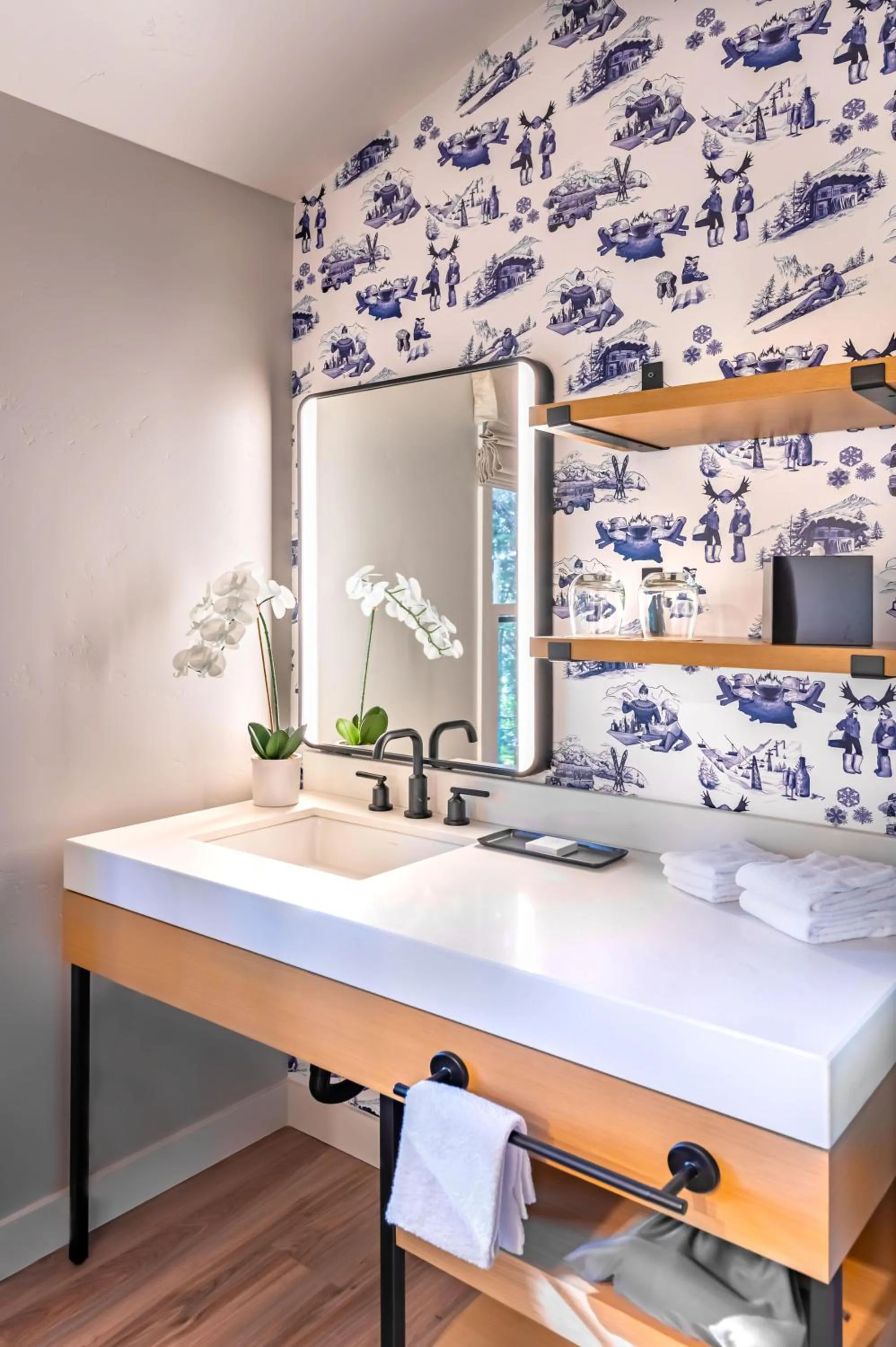 Bathroom in The Incline Lodge