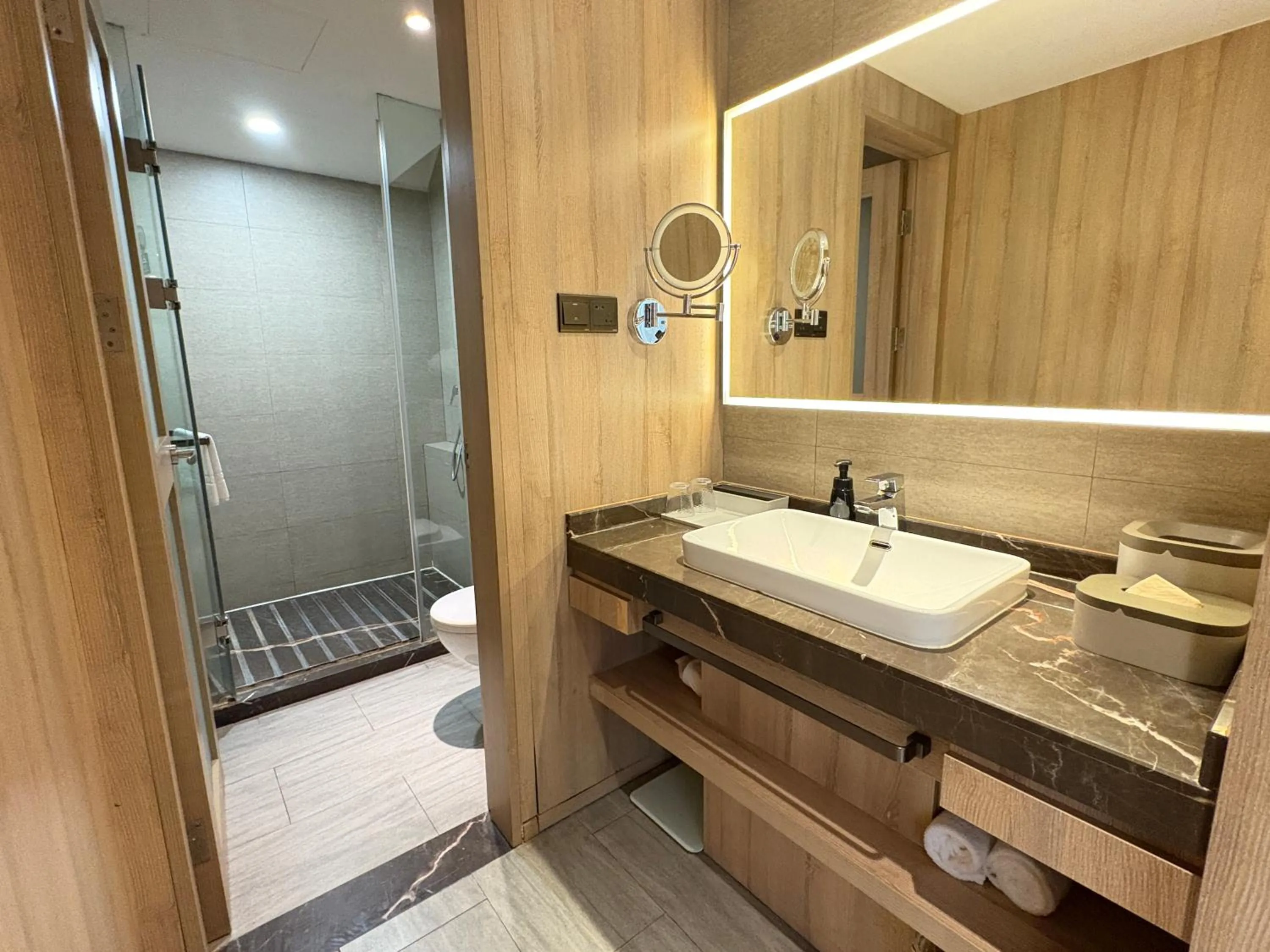 Photo of the whole room in Atour Hotel Shanghai The Old Bund Pier