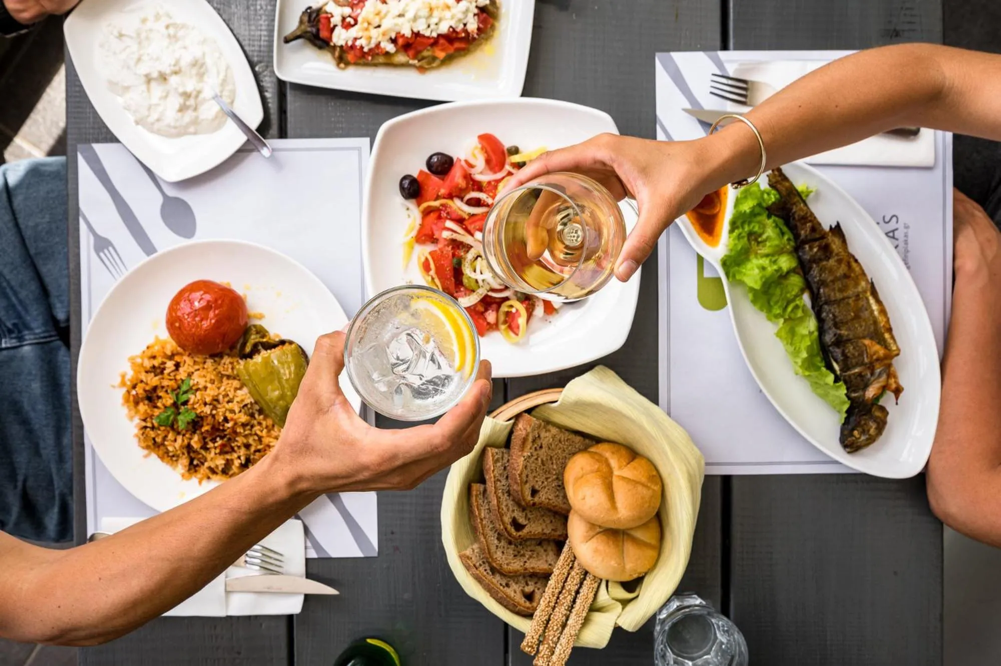 Food and drinks in Gefiri Plakas Hotel, Tzoumerka