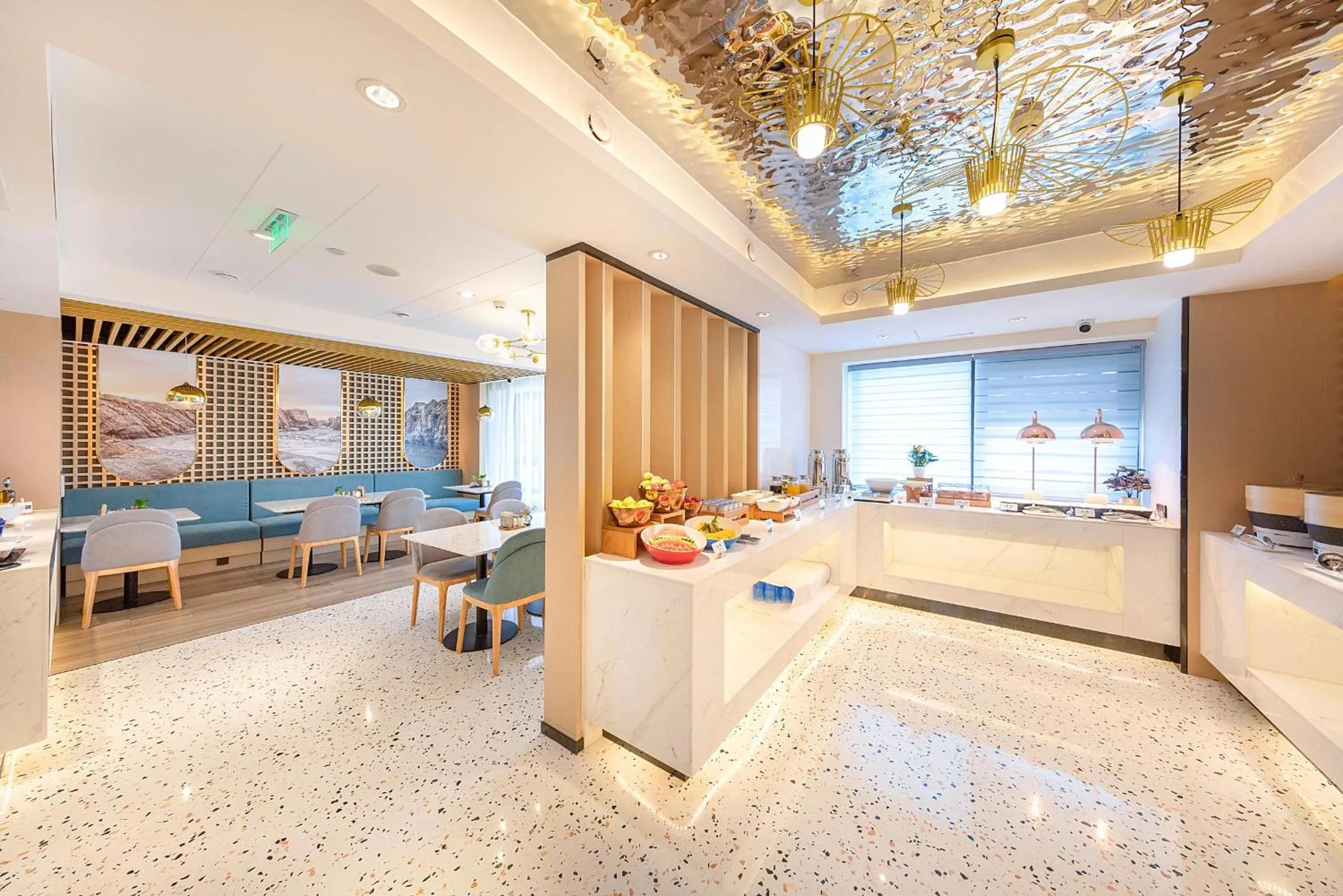 Bed in Atour Hotel Lanzhou Anning Zhonghai Plaza