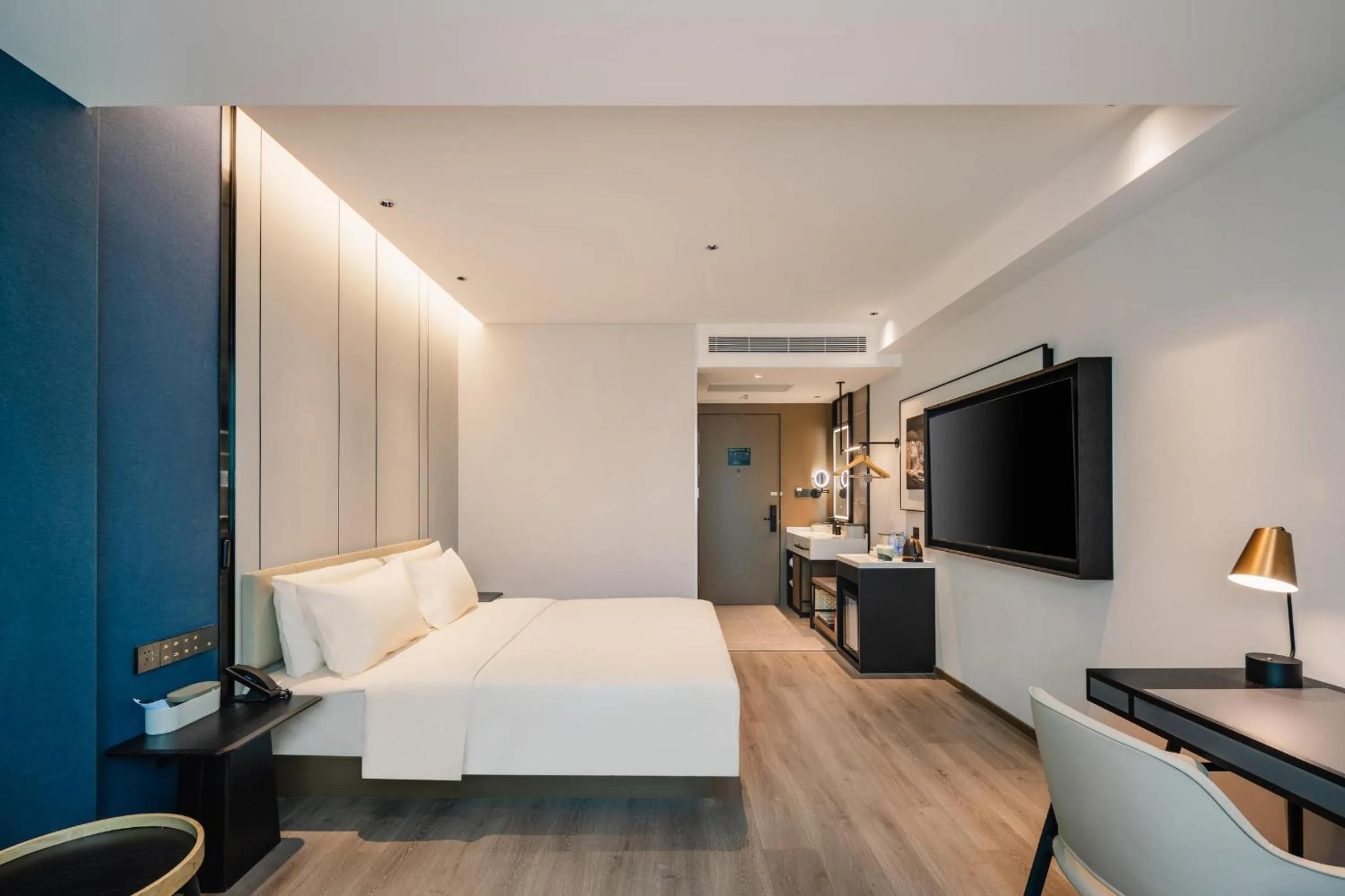 Bed in Atour Hotel Shenyang Changbai Island