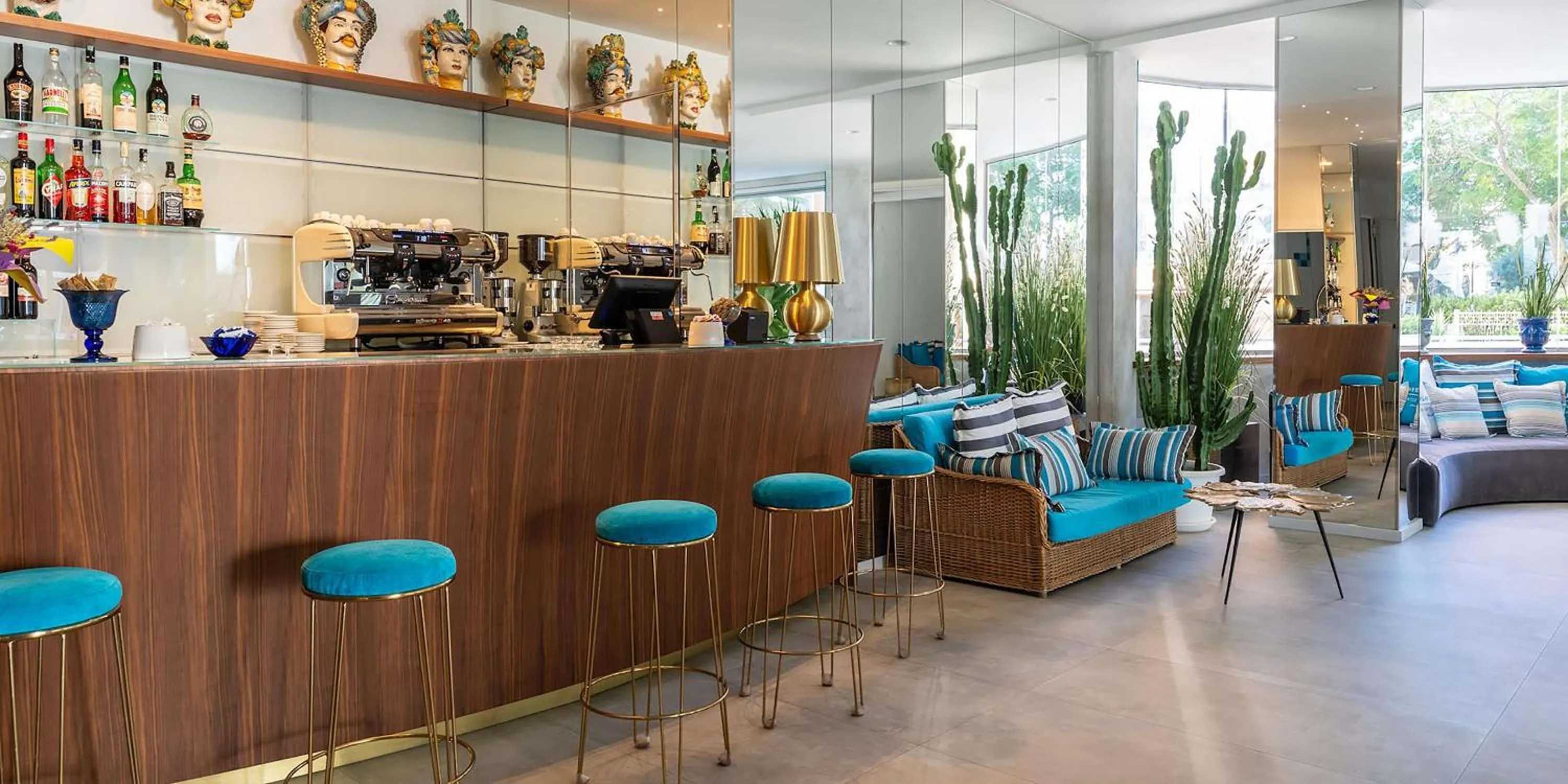 Lounge or bar in Hotel Bellevue, Sure Hotel Collection by Best Western