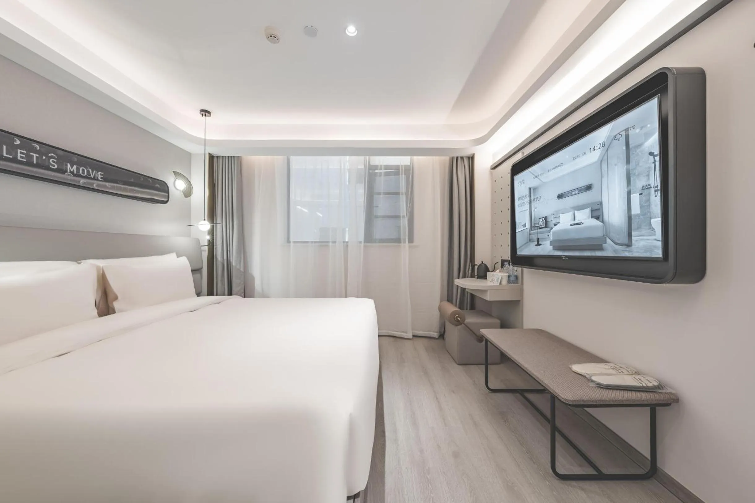 Bed in Atour Light Hotel Nanjing Confucius Pedestrian Street