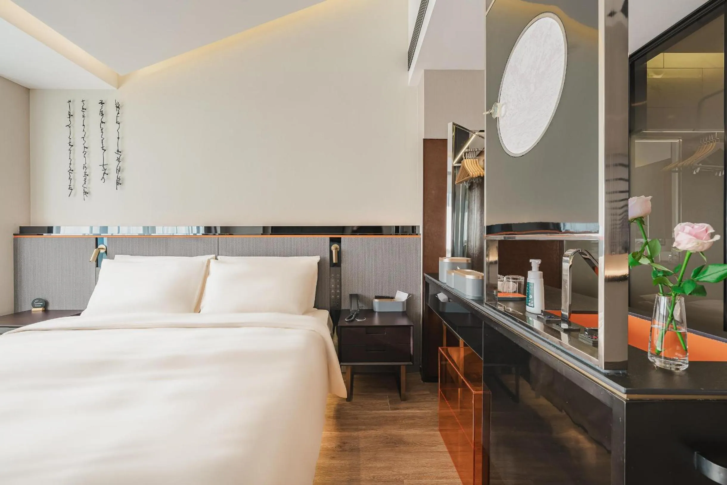 Bed in Atour S Hotel Wuxi Nanchang Street