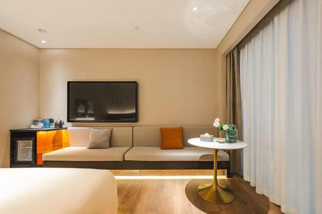 Atour S Hotel Wuxi Nanchang Street