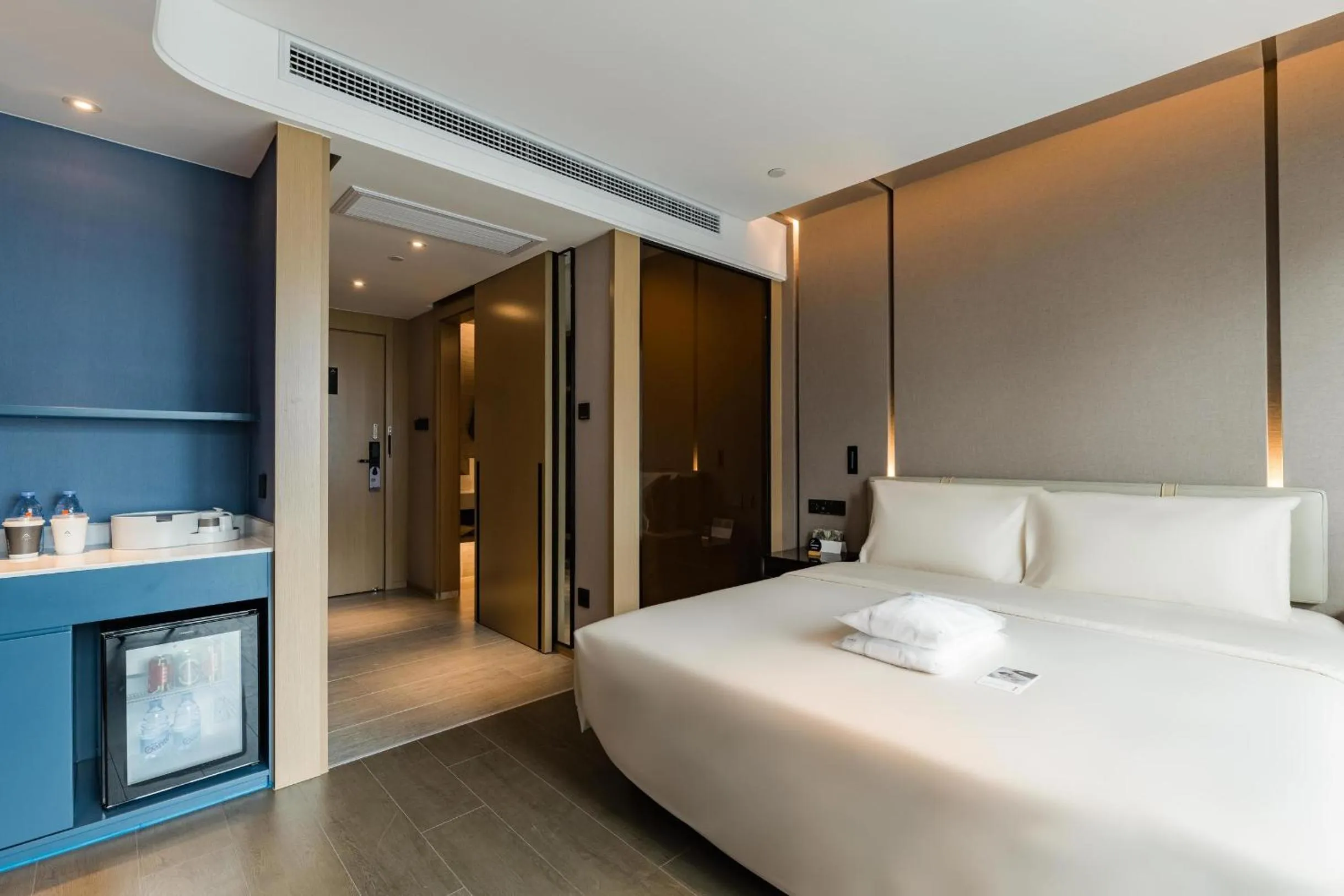 Bed in Atour Hotel Suzhou North High-Speed Railway Station