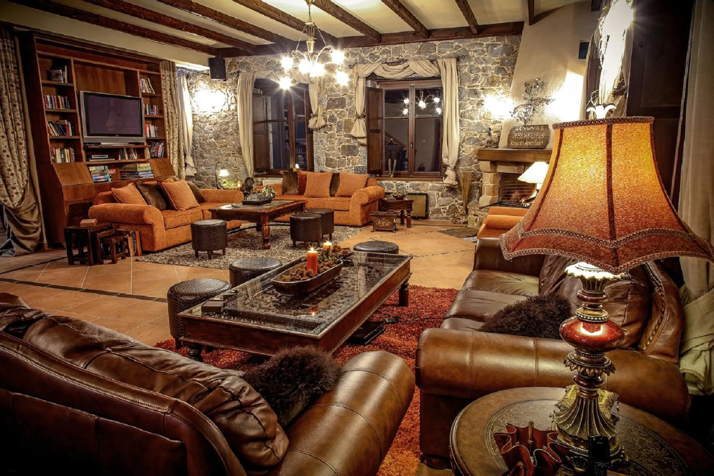 Seating area in Ξενώνας Ουρανογείτων