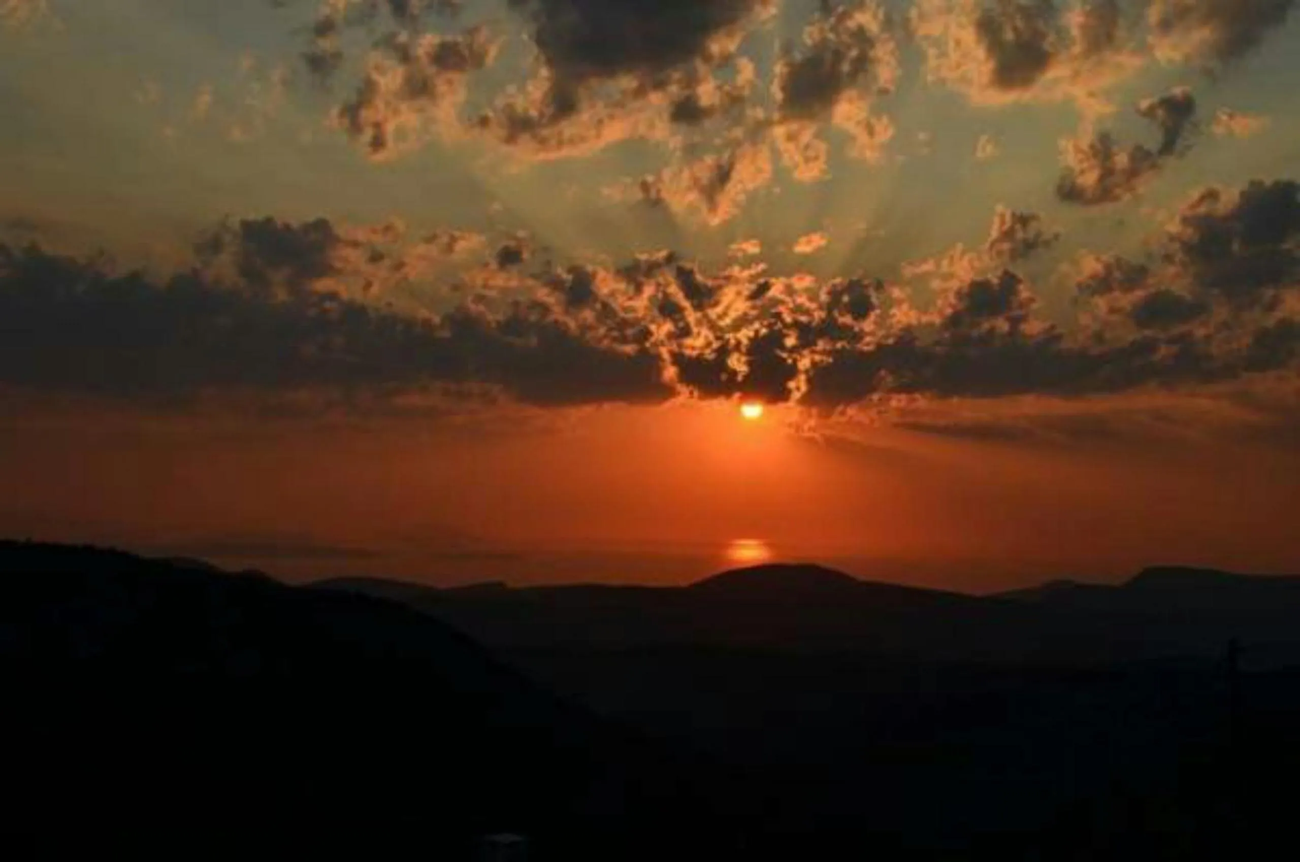 Sunrise in Ξενώνας Ουρανογείτων