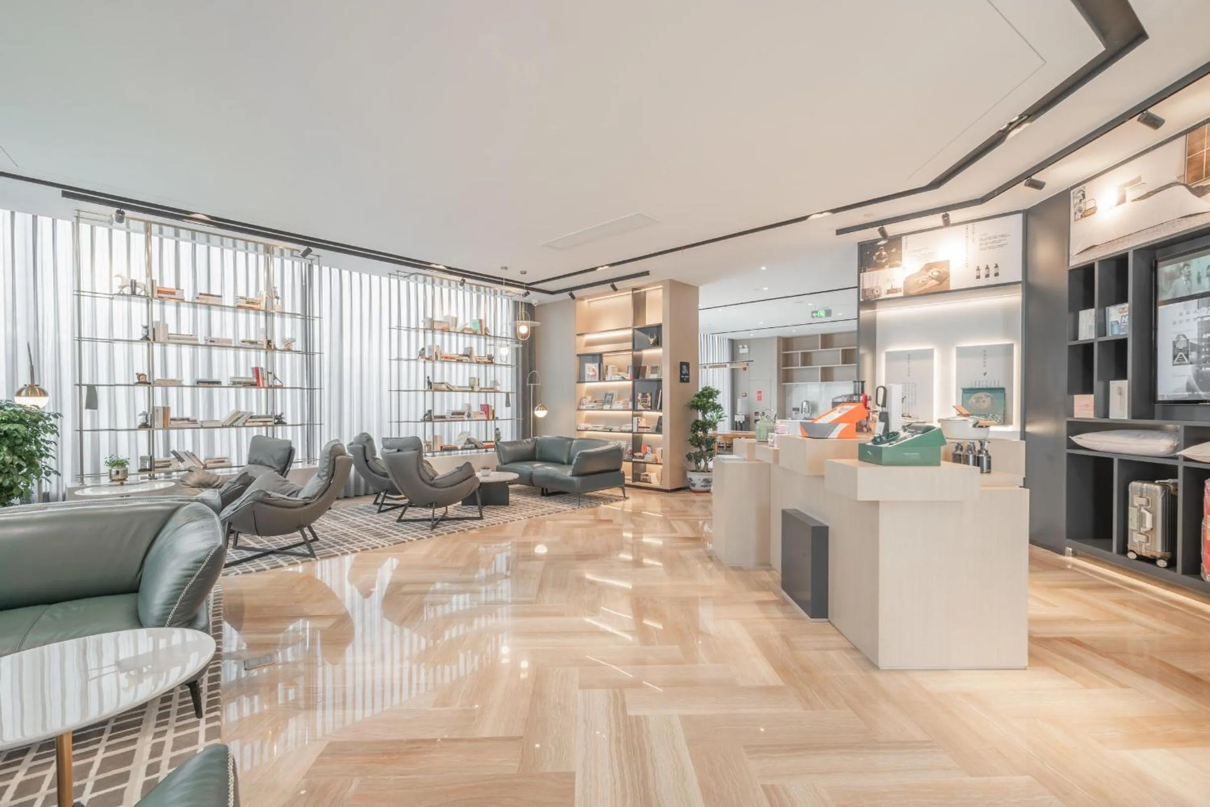 Atour Hotel Yizheng Wannian Avenue