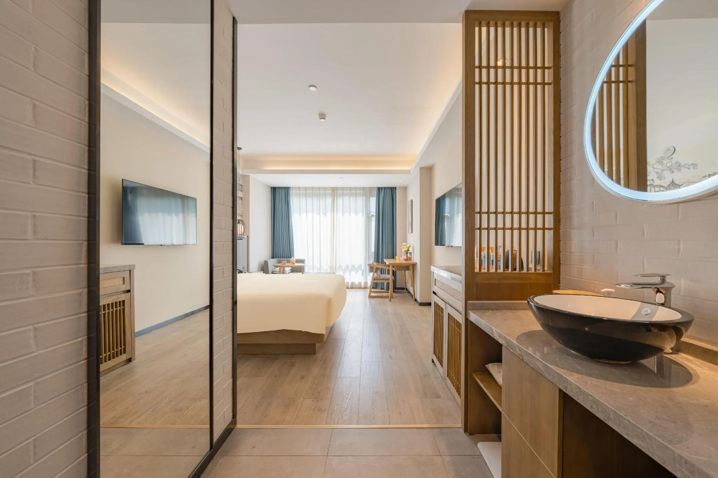 Bed in Atour X Hotel Hangzhou West Lake Ding an Road