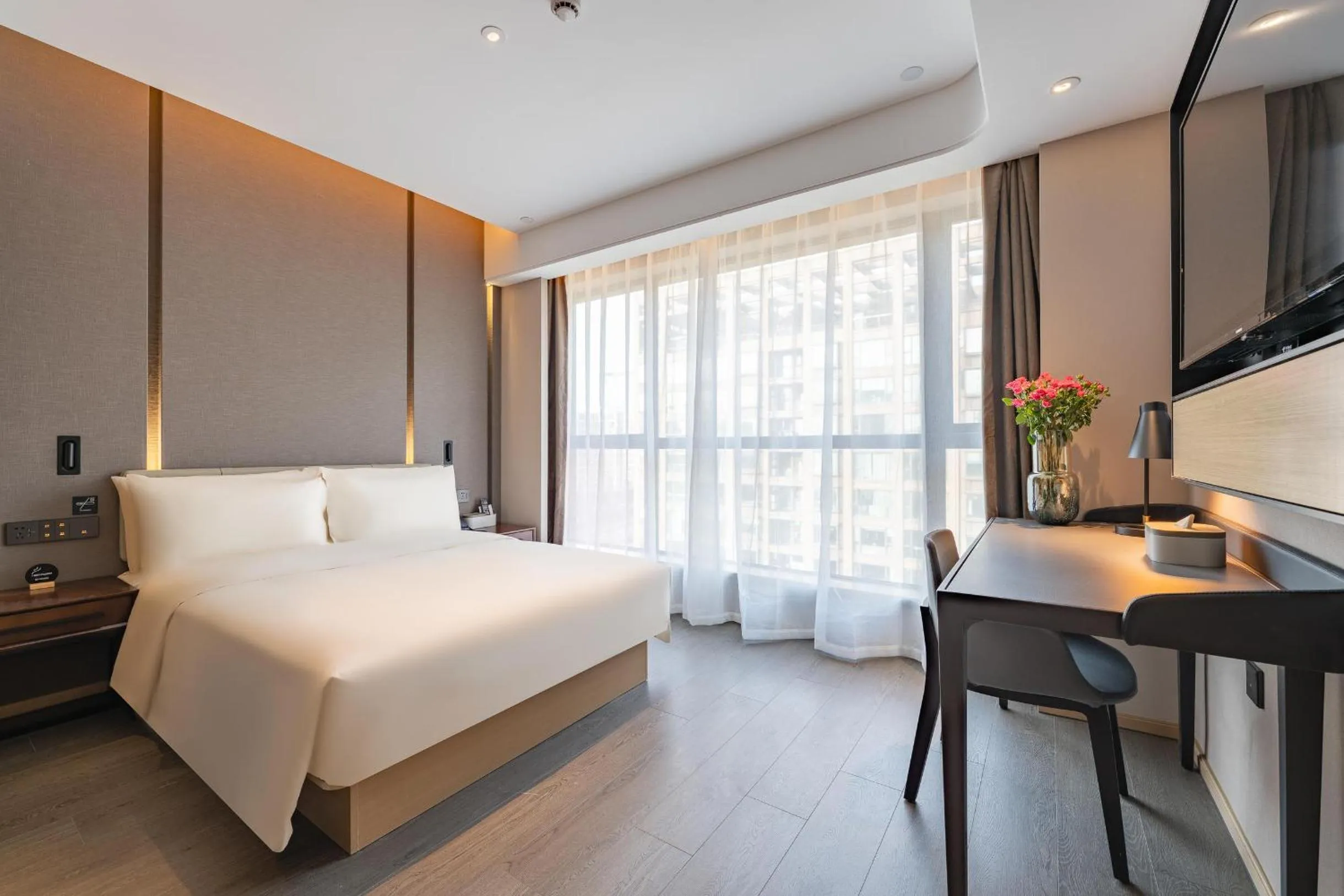 Bedroom, Bed in Atour Hotel Hangzhou Qianjiang Century Zhenning Road