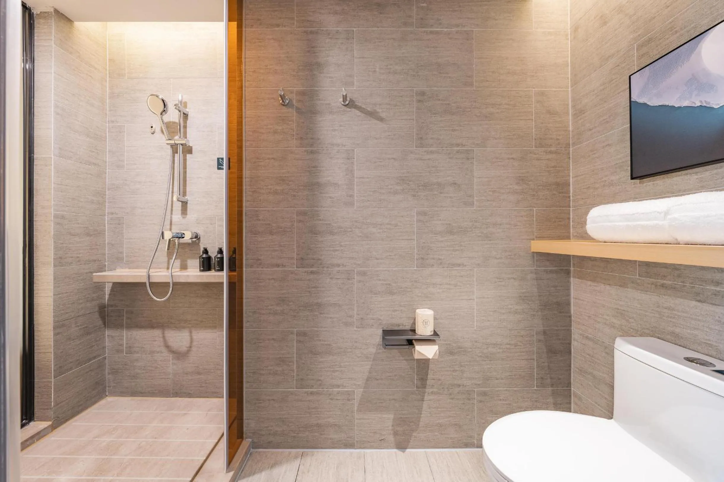 Toilet in Atour Hotel Hangzhou Qianjiang Century Zhenning Road