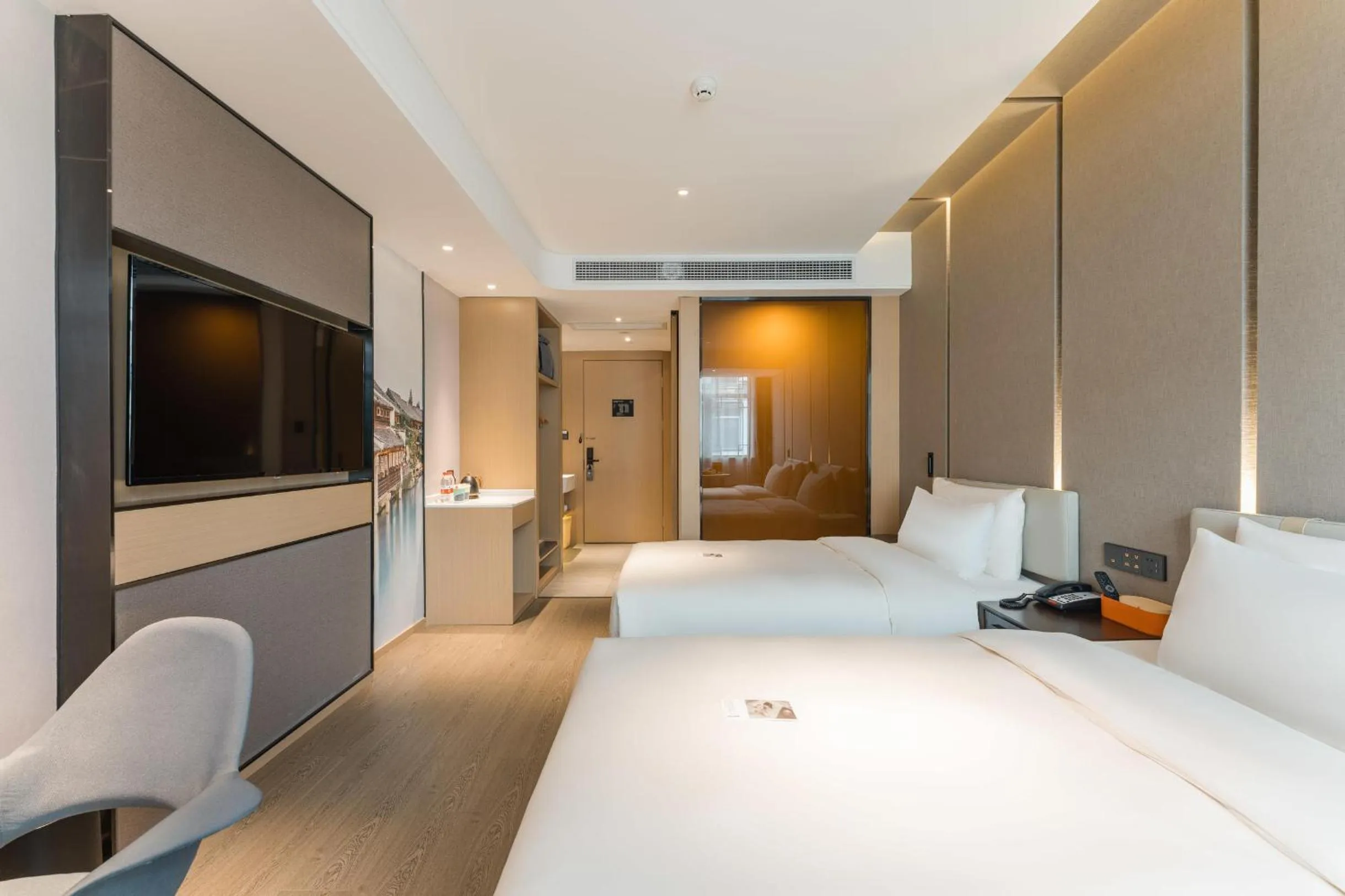 Bed in Atour Hotel Tongxiang Wuzhen