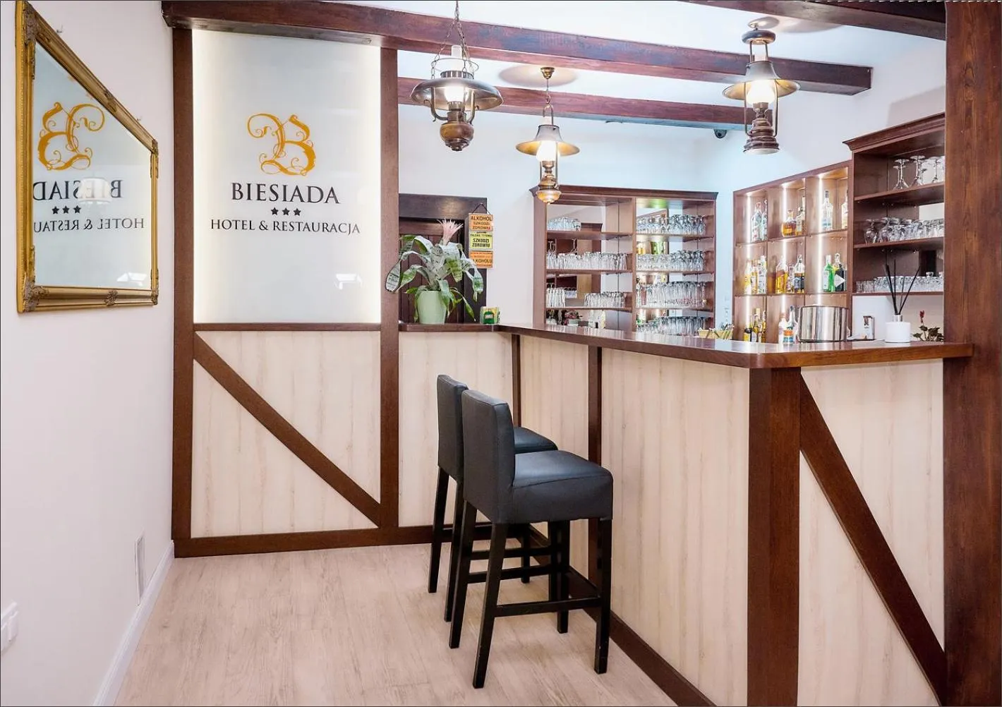 Restaurant/places to eat in Hotel Biesiada