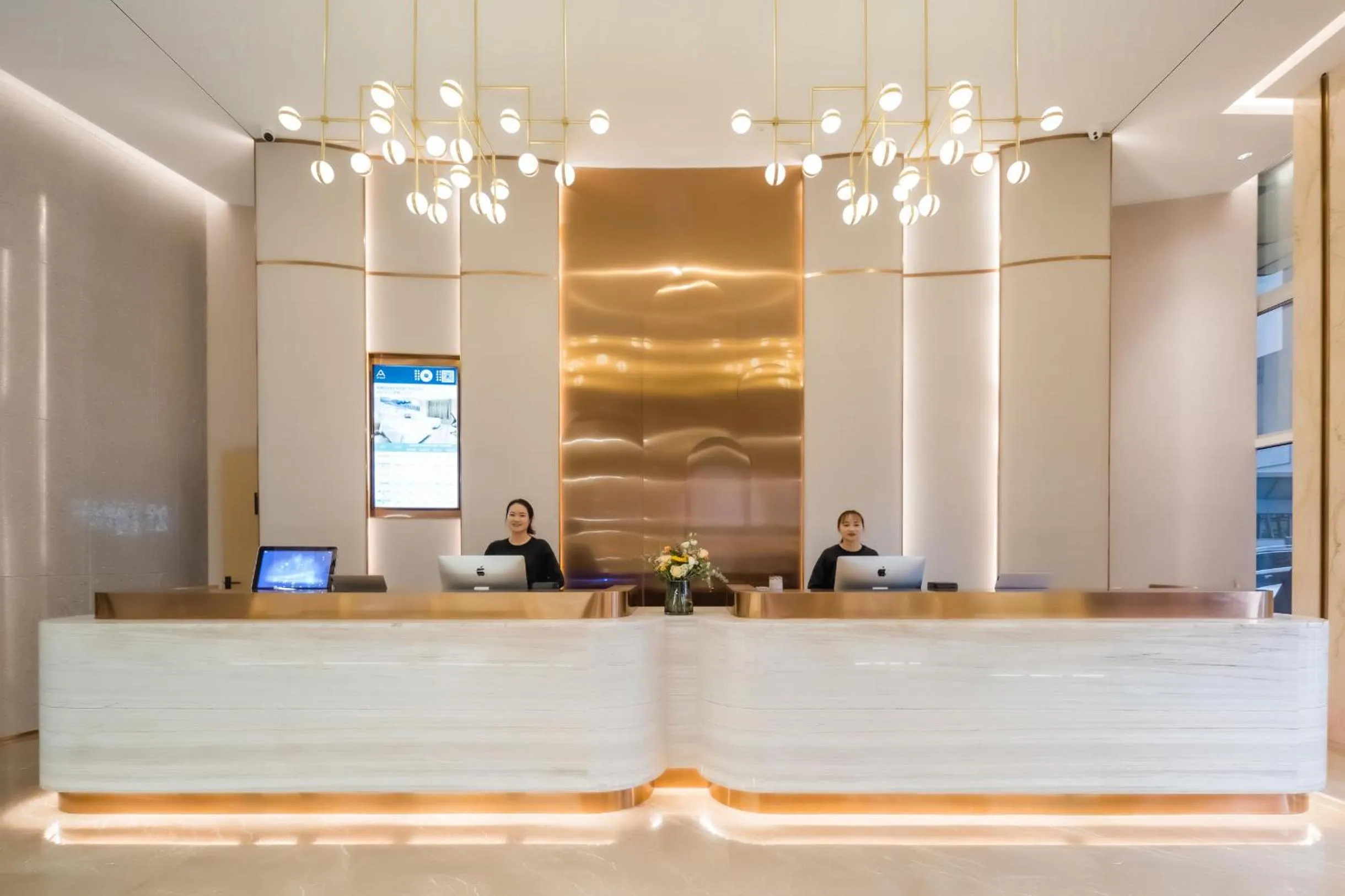 Atour Hotel Nanchang Red Valley Beach Qiushui Plaza