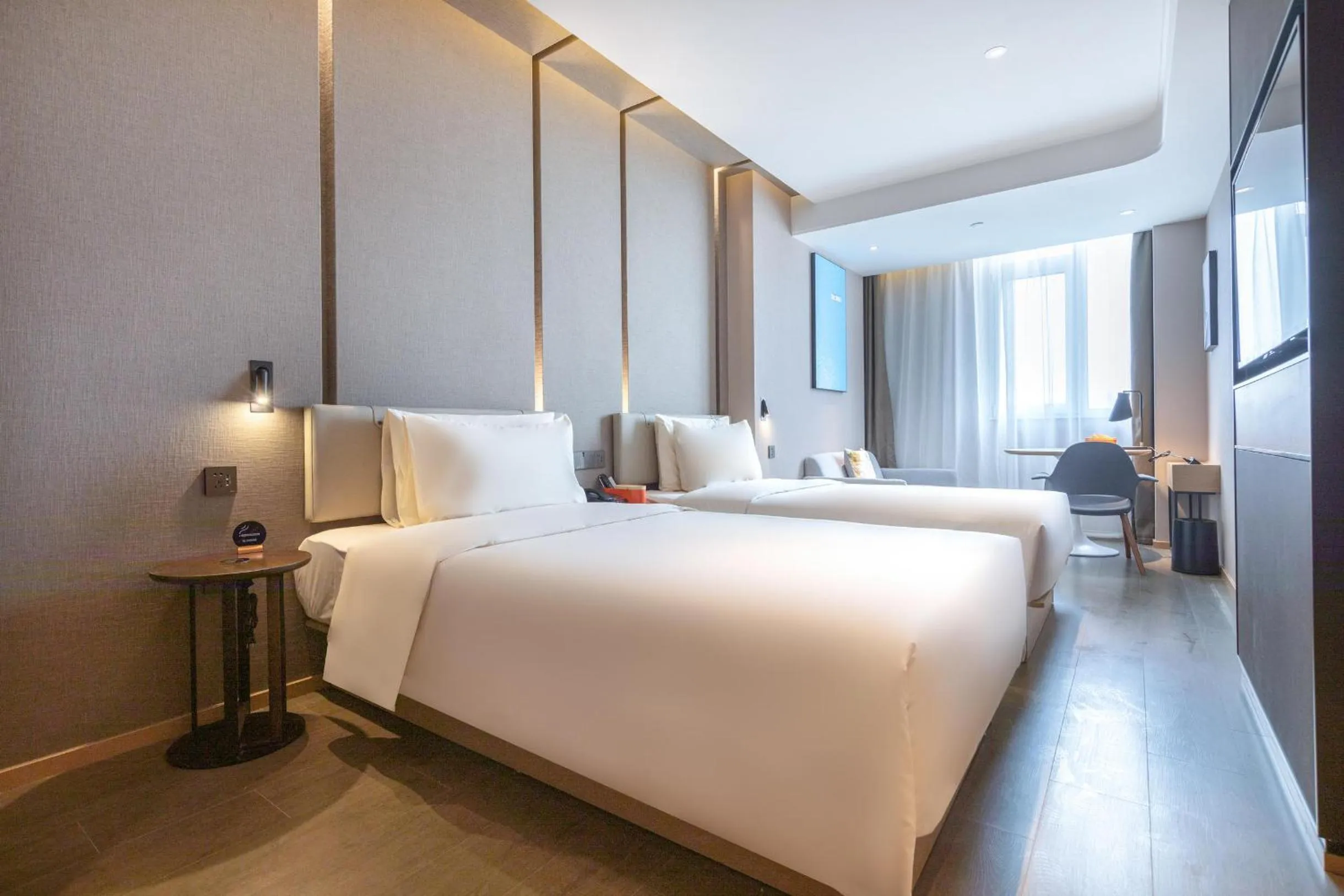 Bed in Atour Hotel Qingdao CBD Hangzhou Road