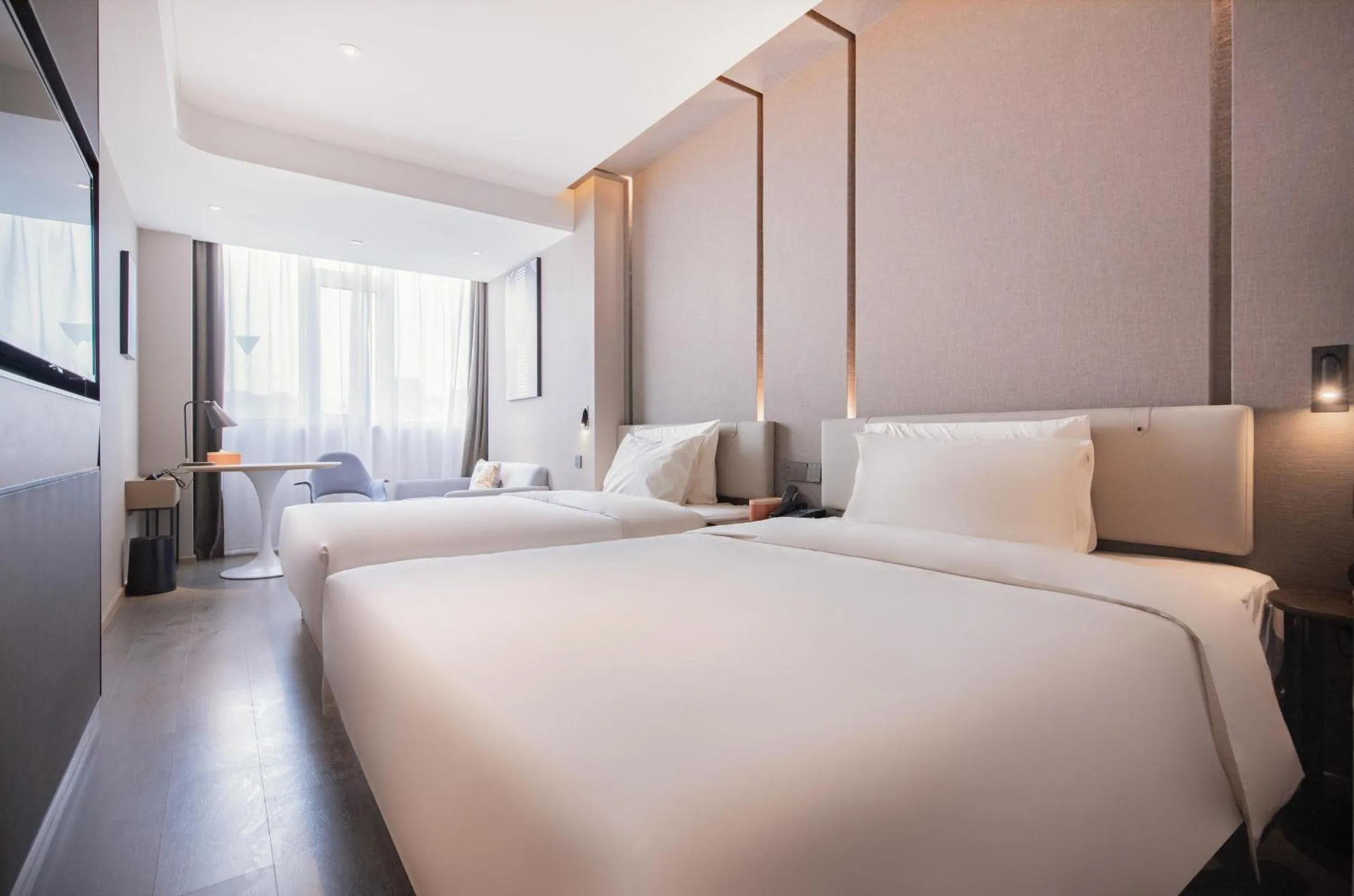 Bed in Atour Hotel Qingdao CBD Hangzhou Road