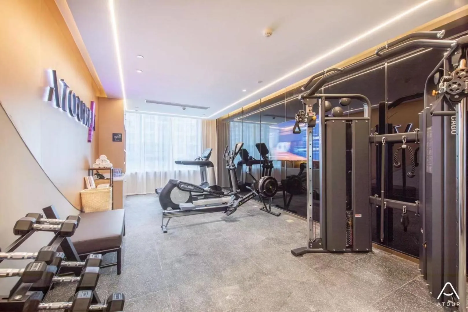 Fitness centre/facilities in Atour Hotel Wuhan International Expo Center