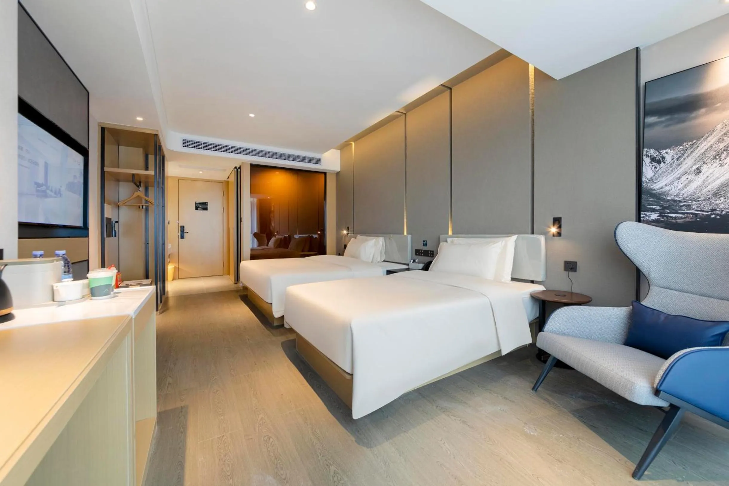 Bed in Atour Hotel Zhangjiajie Tianmen Mountain Cableway