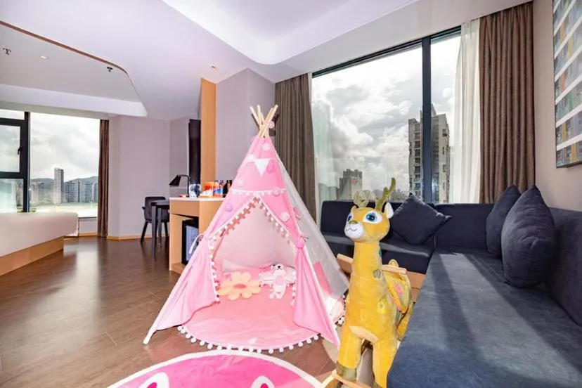 Atour Hotel Zhuhai Gongbei Fuhuali