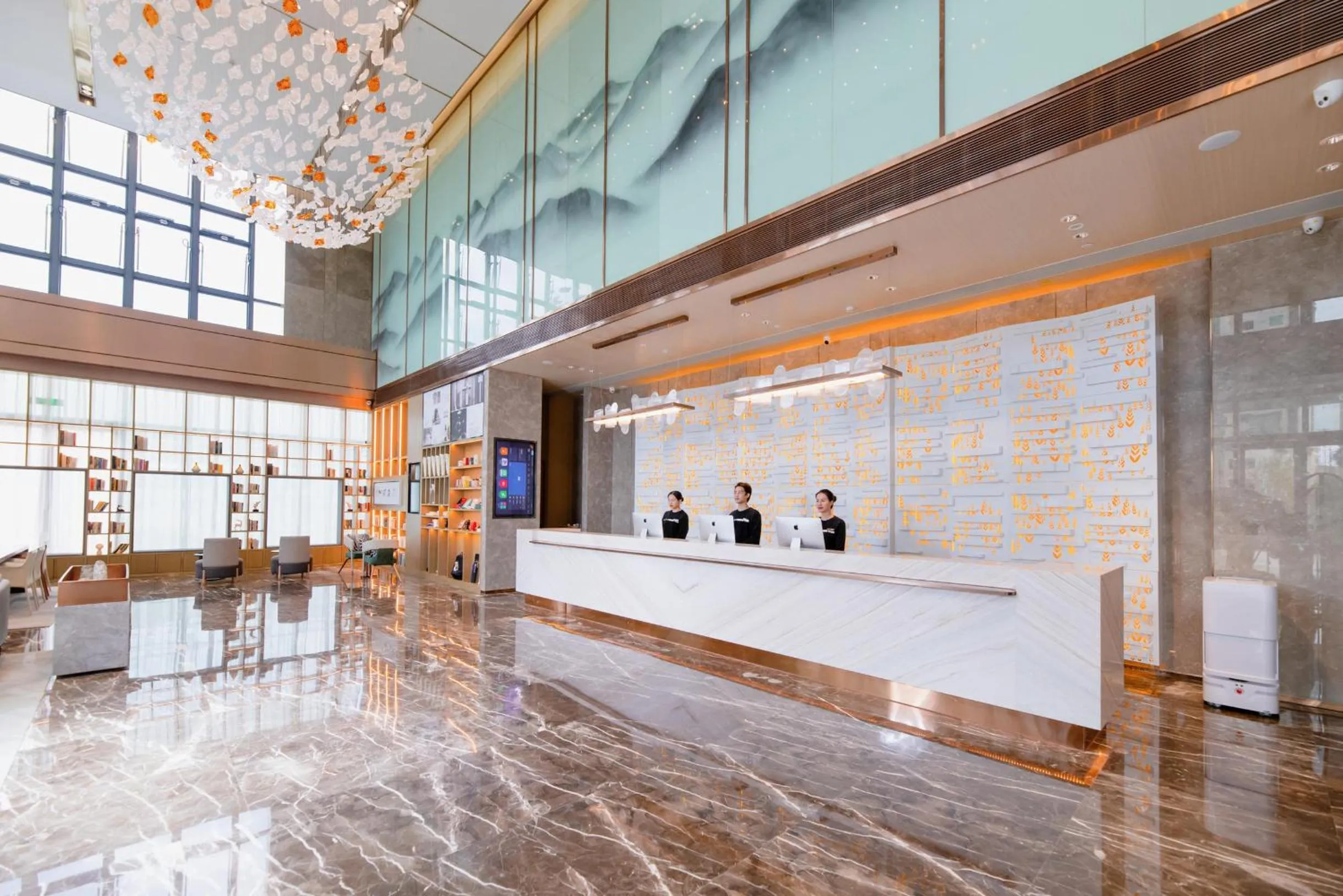 Lobby or reception in Atour Hotel Huizhou Zhongkai Tianyi